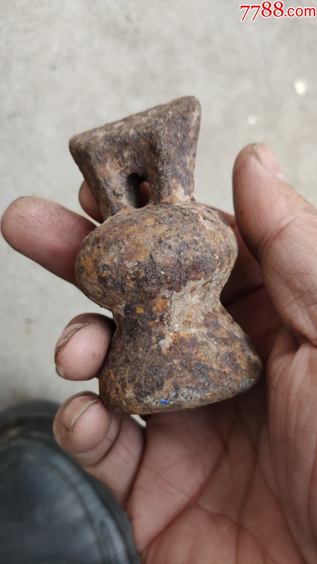 度量衡类秤砣铁质秤砣一个葫芦型高7厘米
