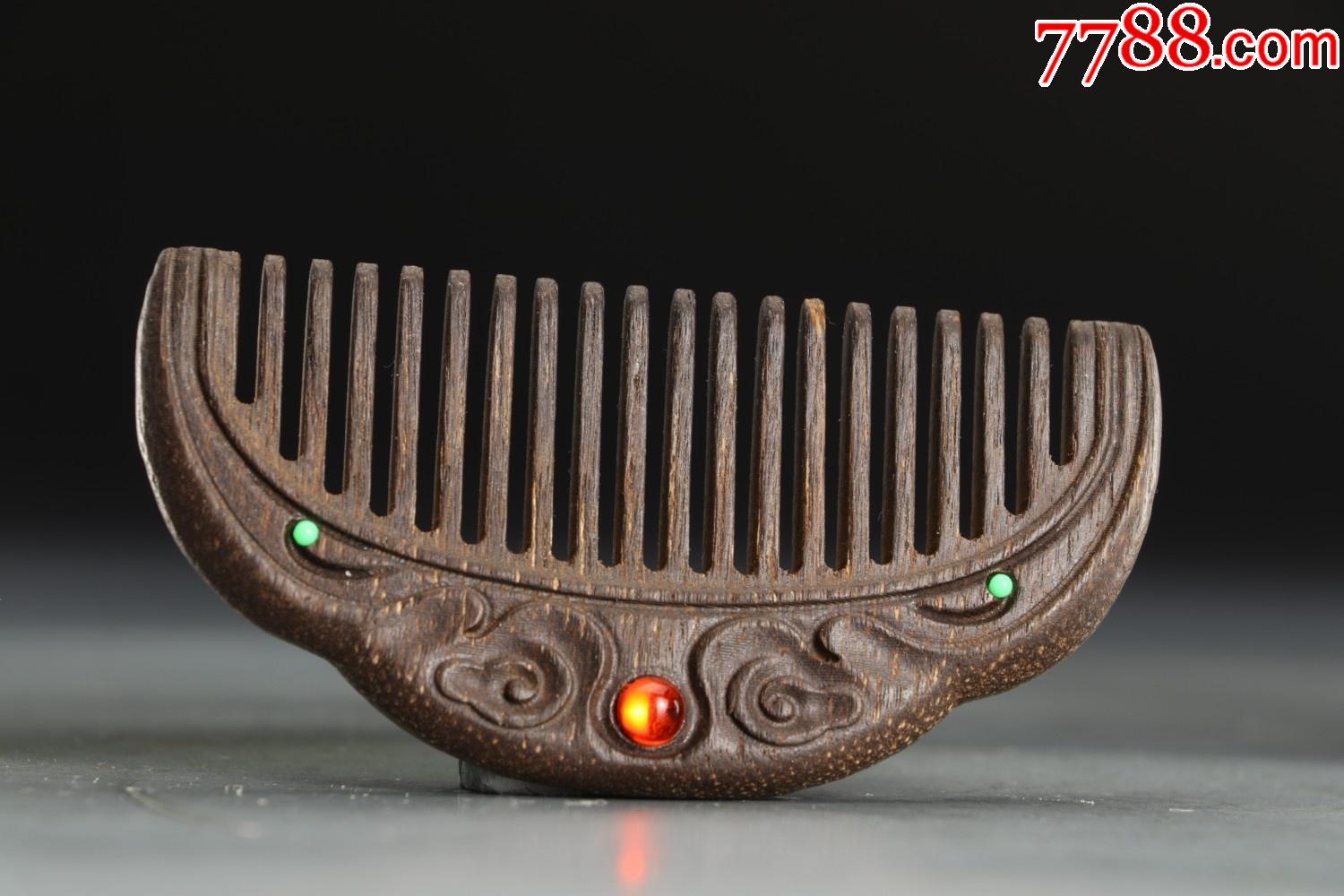 沉香木嵌宝木梳