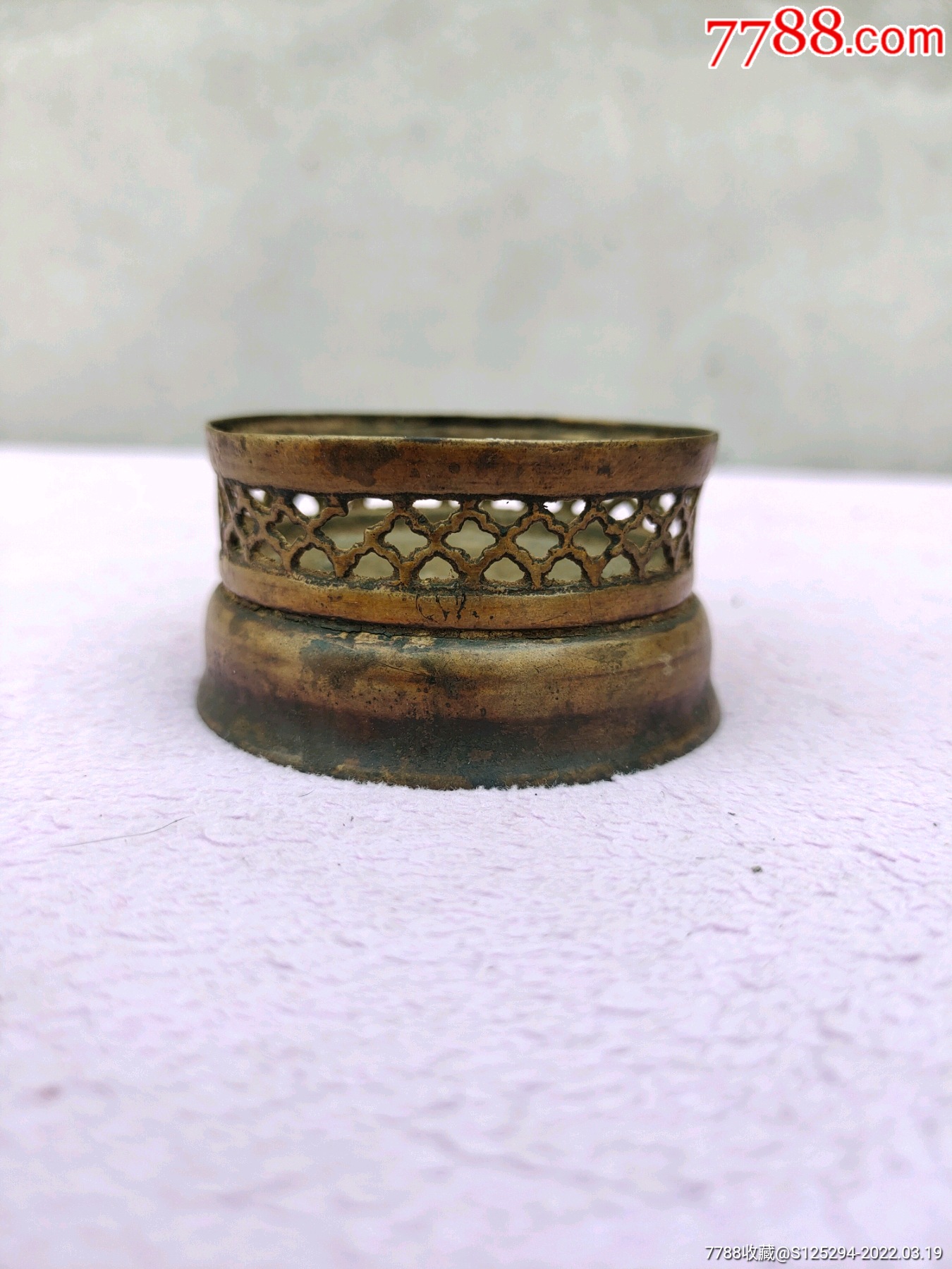 清代铜座一个做工精美铜质好懂的来