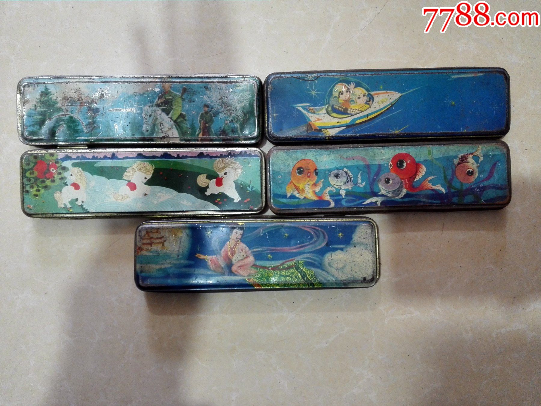 18元个处理80年代铁皮文具盒火箭小马金鱼仙女雪地5个11