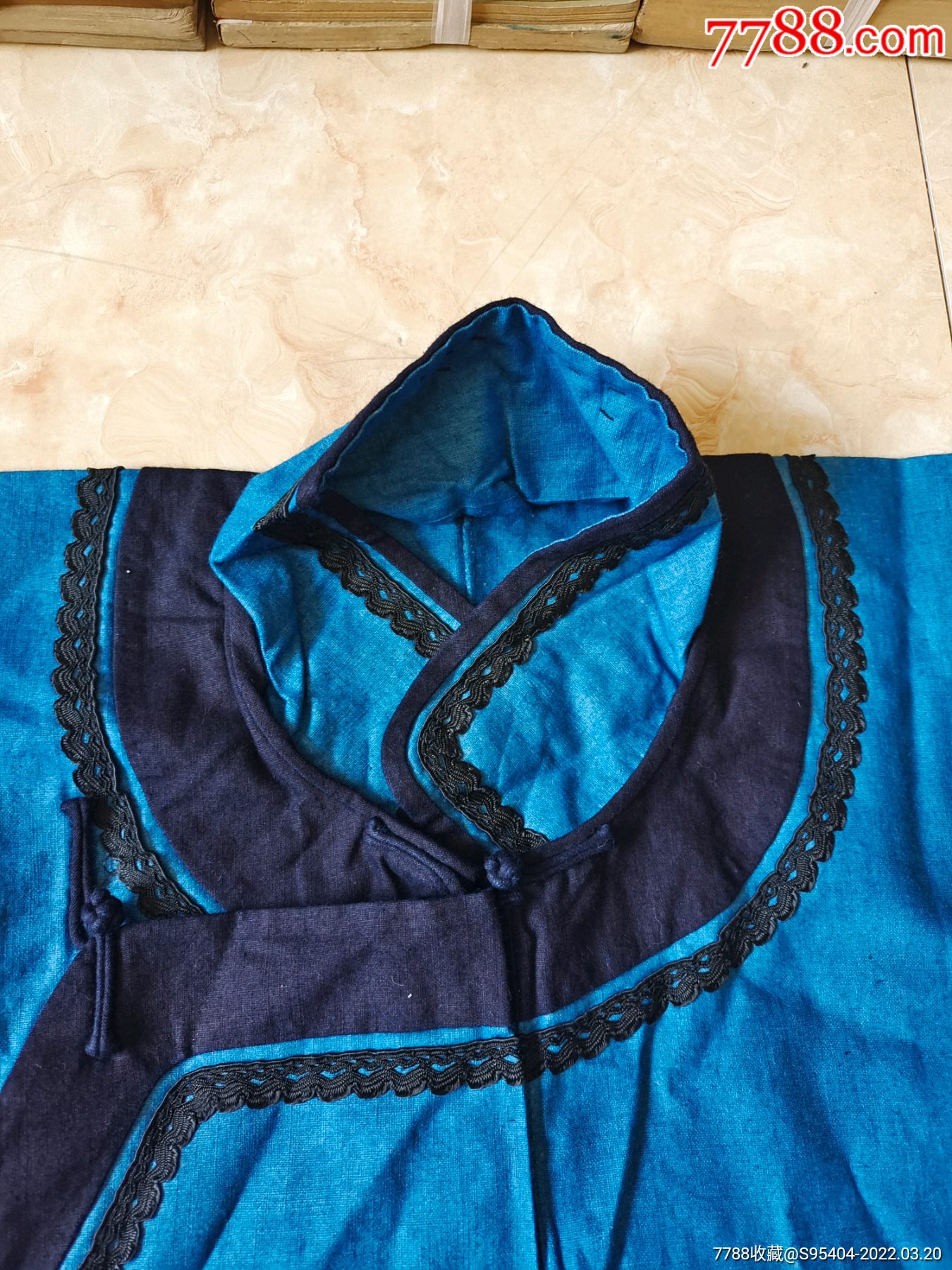 全新未穿过的清代大襟衣