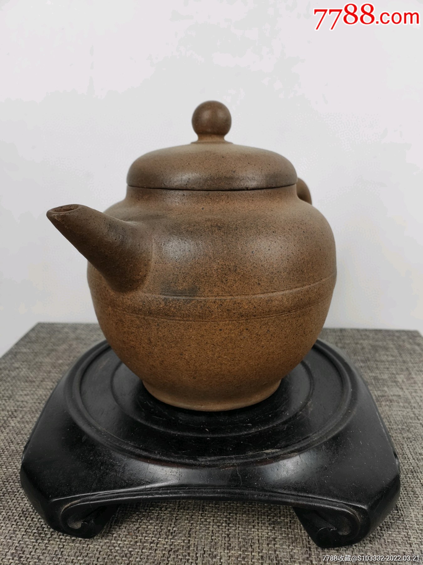 民间收到民藏月下香茗伴友泉刻字底款老紫砂壶一把包浆醇厚品相完整收