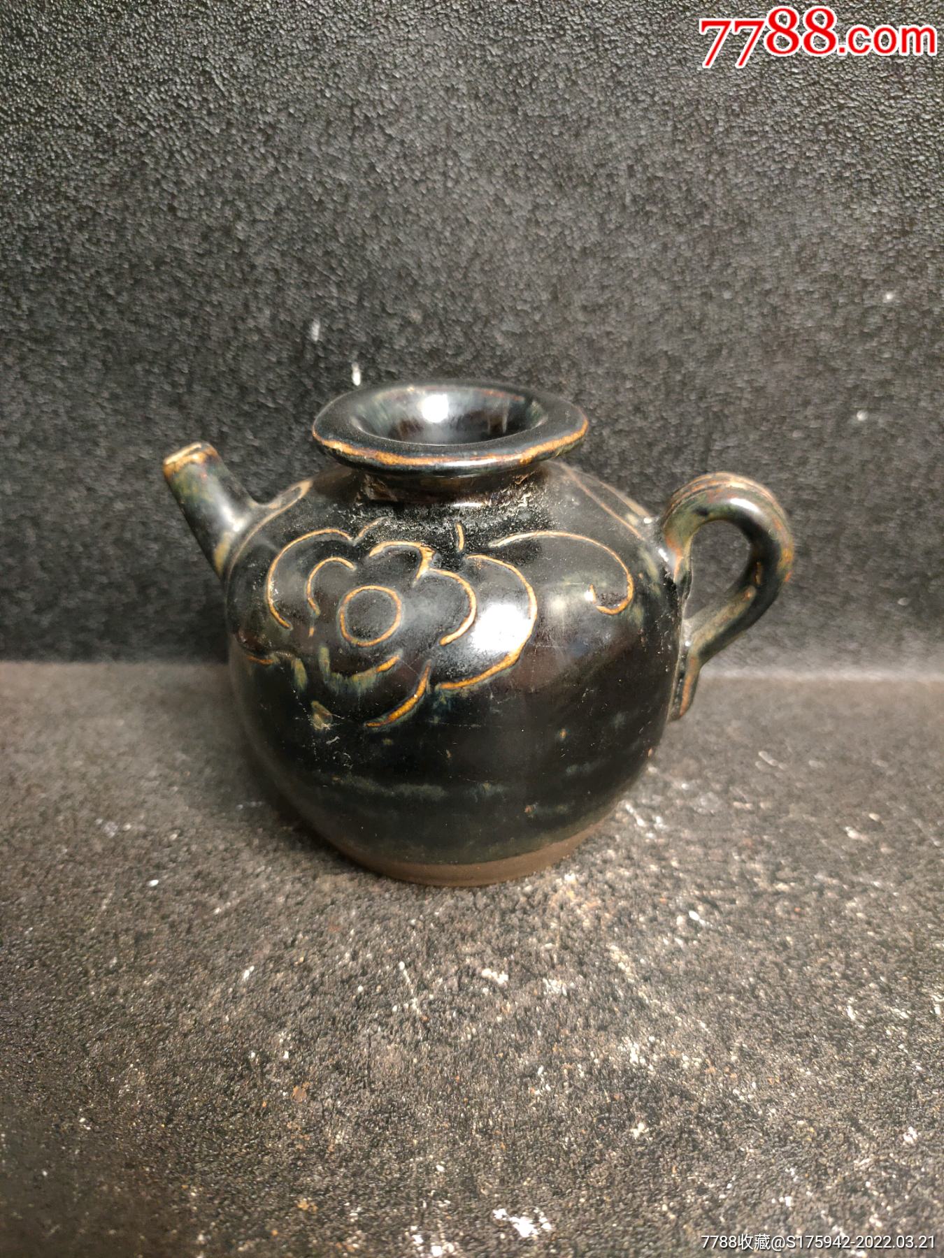 黑釉小壶油灯壶