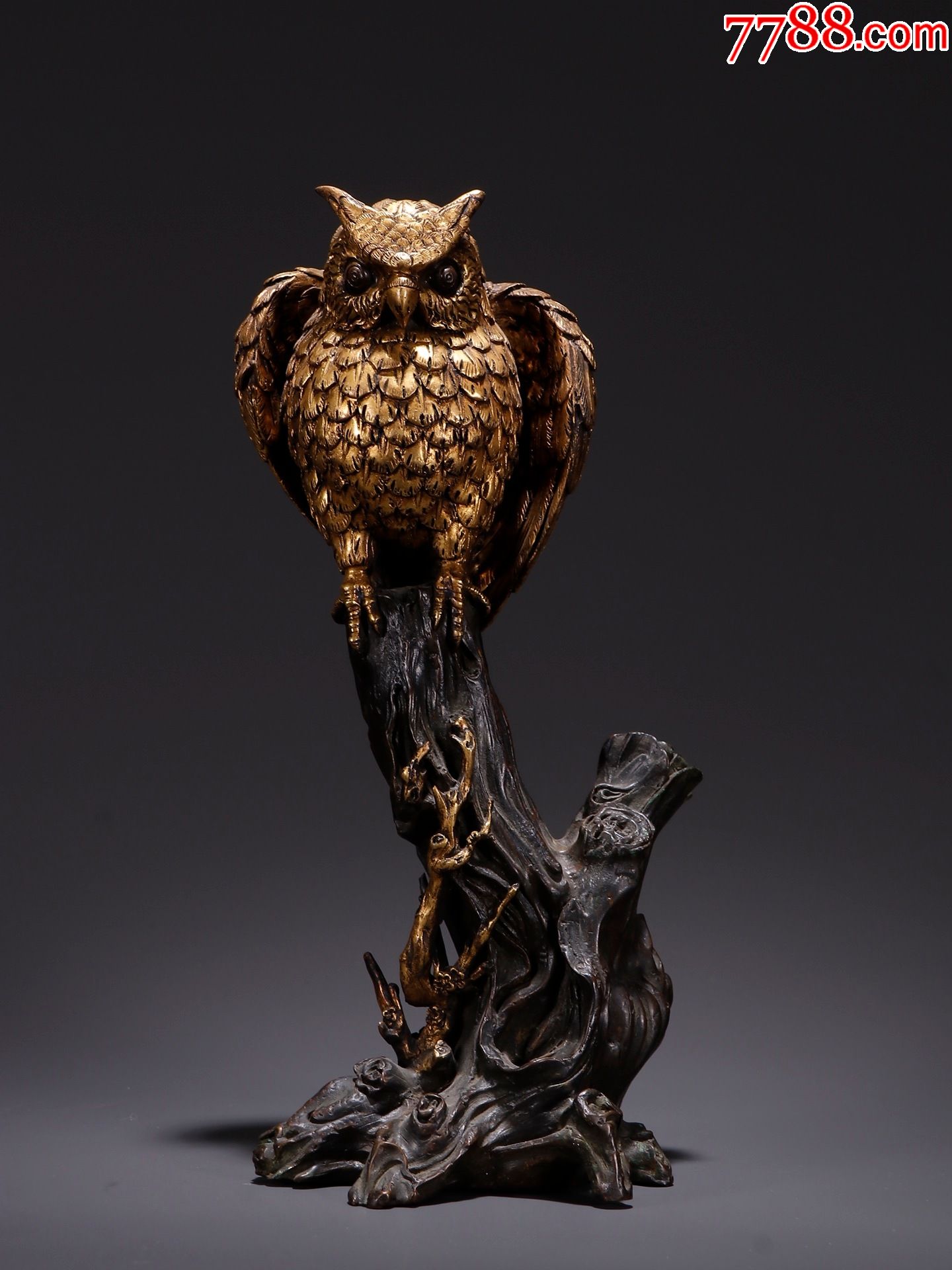 铜鎏金雕猫头鹰摆件