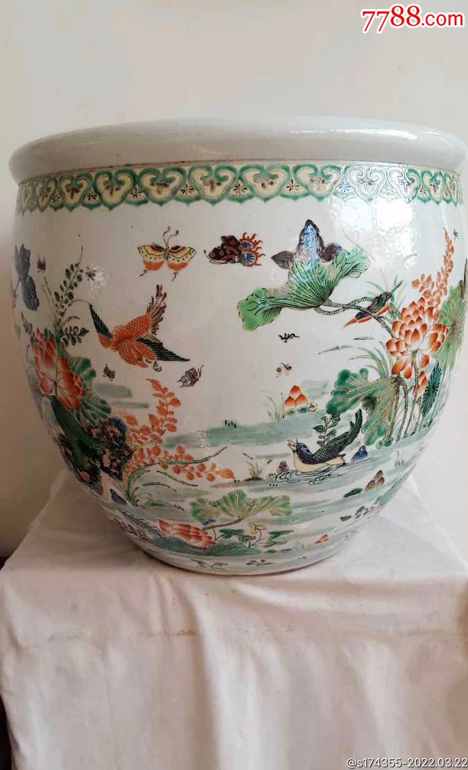 清代早期康熙五彩荷塘花鸟大画缸