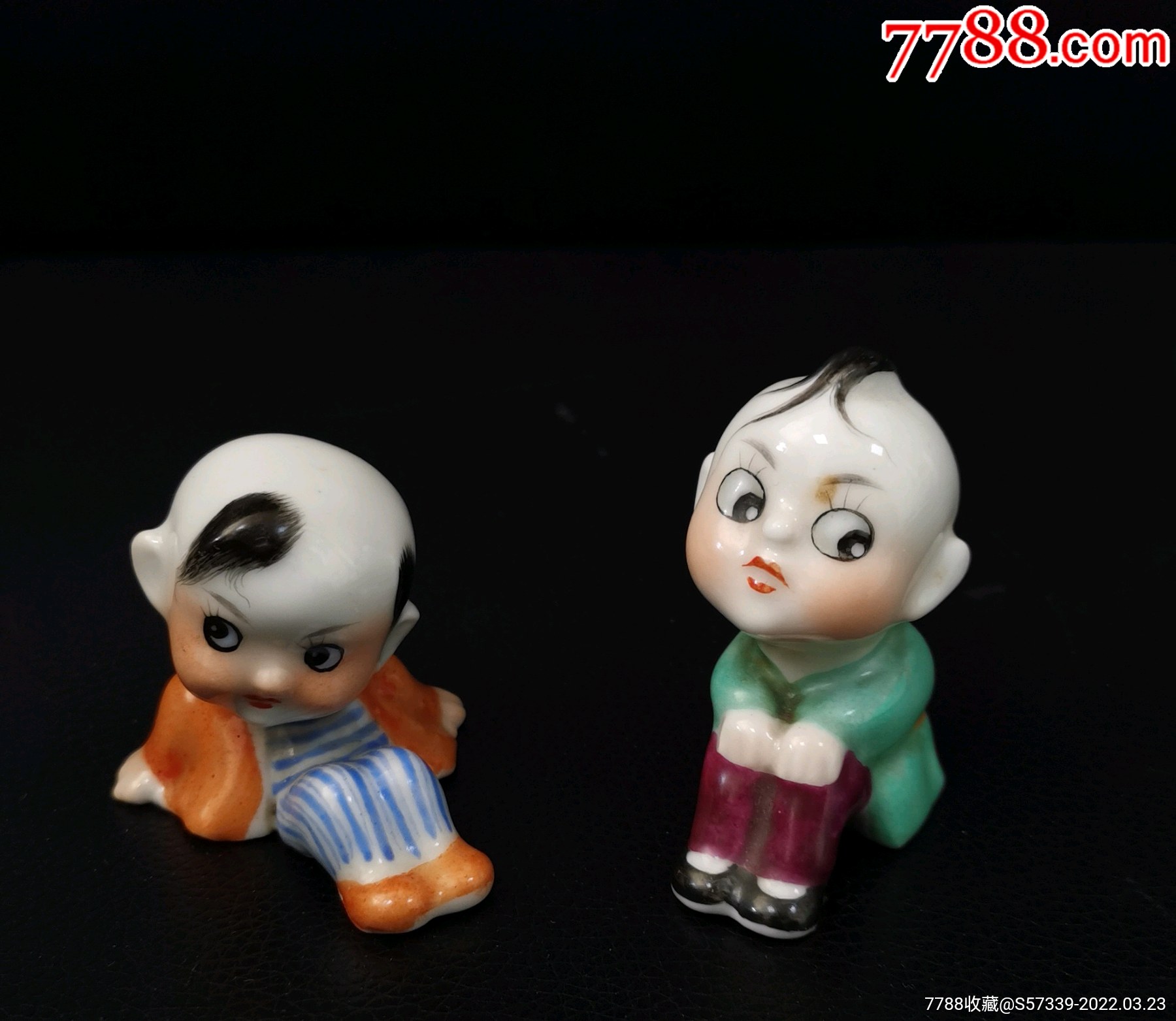 五十年代瓷塑玩具小天使2件合售附赠相关小画片