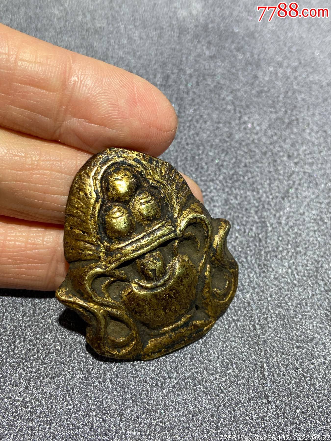 藏传天铁托甲摩尼宝