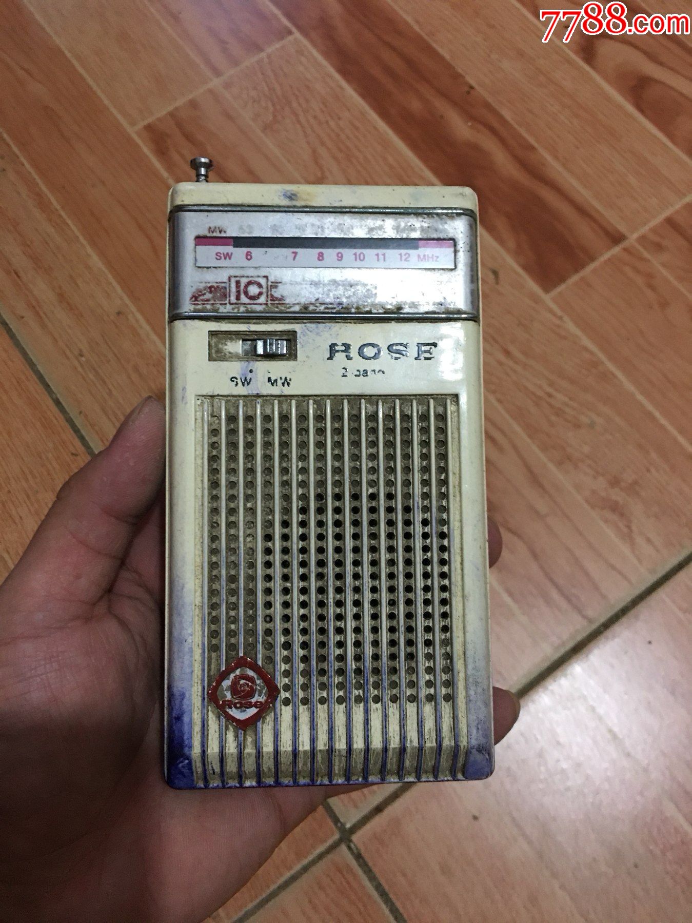 rose收音机_收音机_图片赏析_收藏价值_7788碑贴收藏