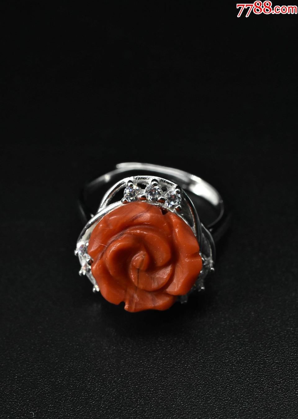 (v 2429)《南红手工雕花饰品》戒指1只纯天然南红戒面尺寸:12.