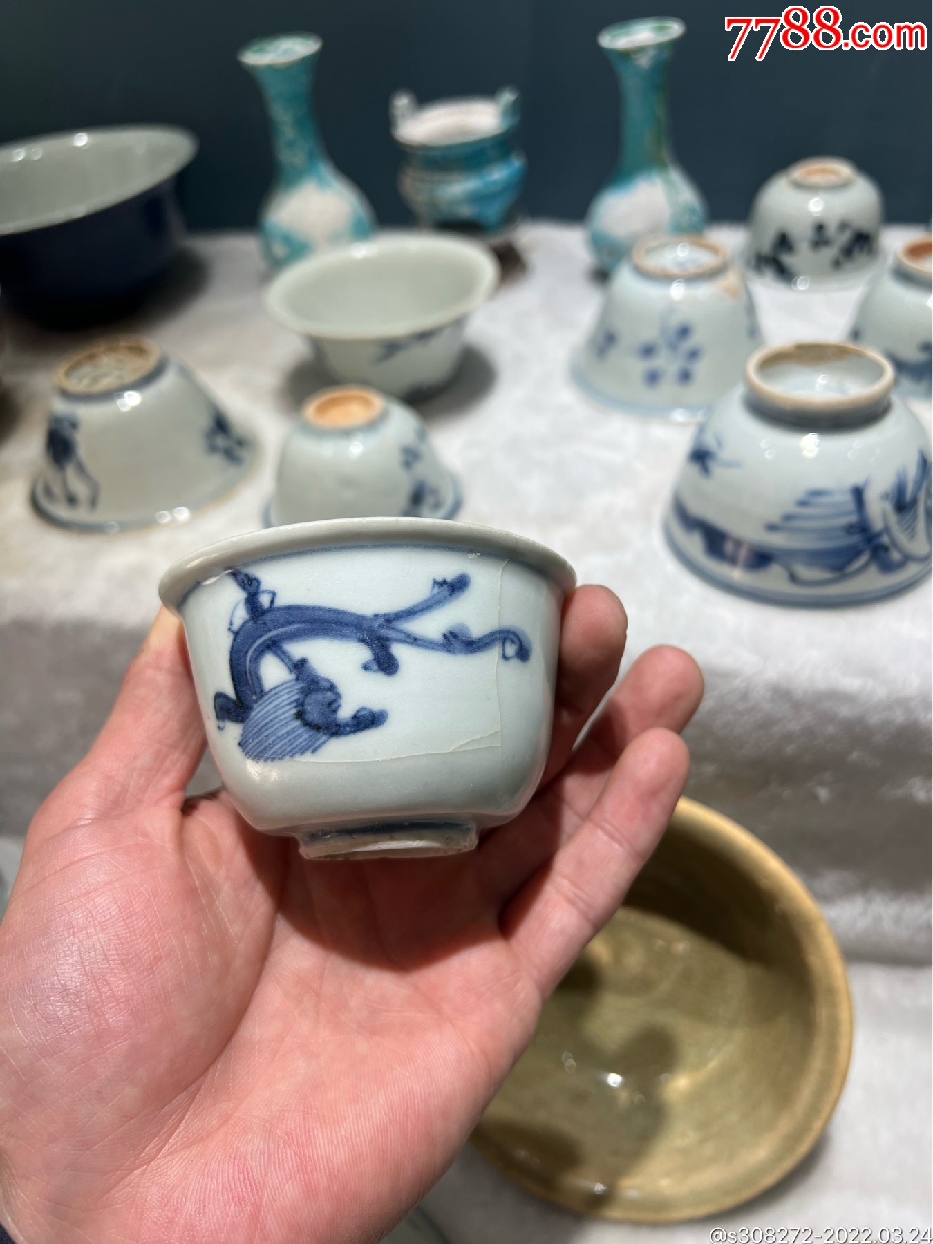 明代青花螭龙杯