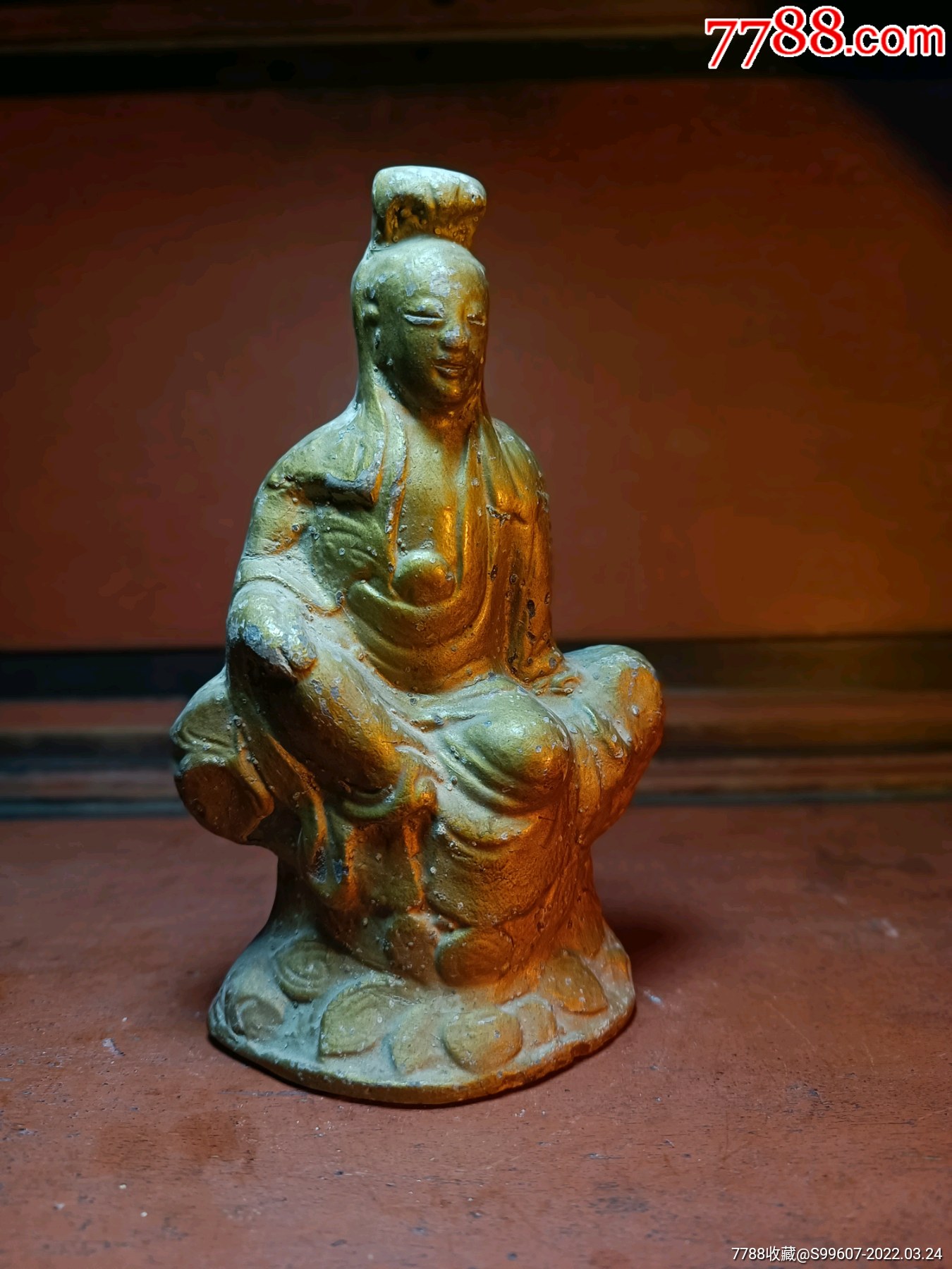 老佛像老泥塑观音菩萨