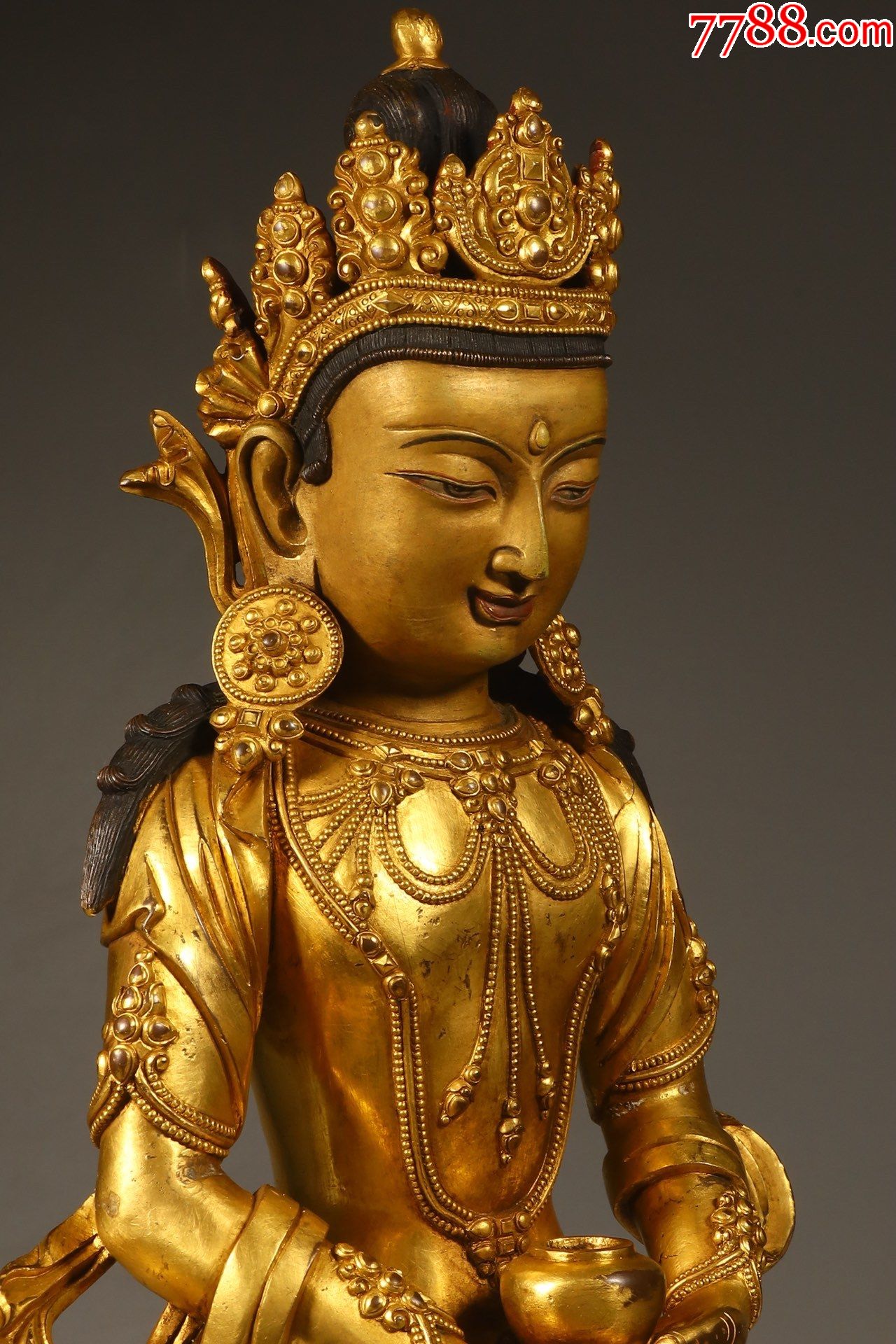 铜鎏金无量寿佛立像