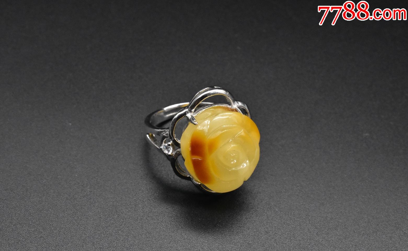 v1526全新纯天然波罗的海蜜蜡戒指戒指1枚白蜡均匀