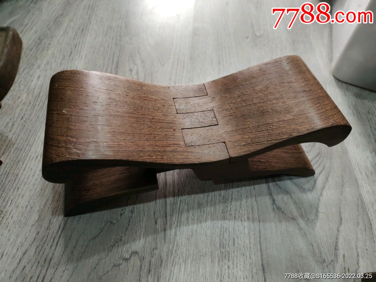 鲁班枕如图展示纯手工鸡翅木古典木枕头枕颈椎枕