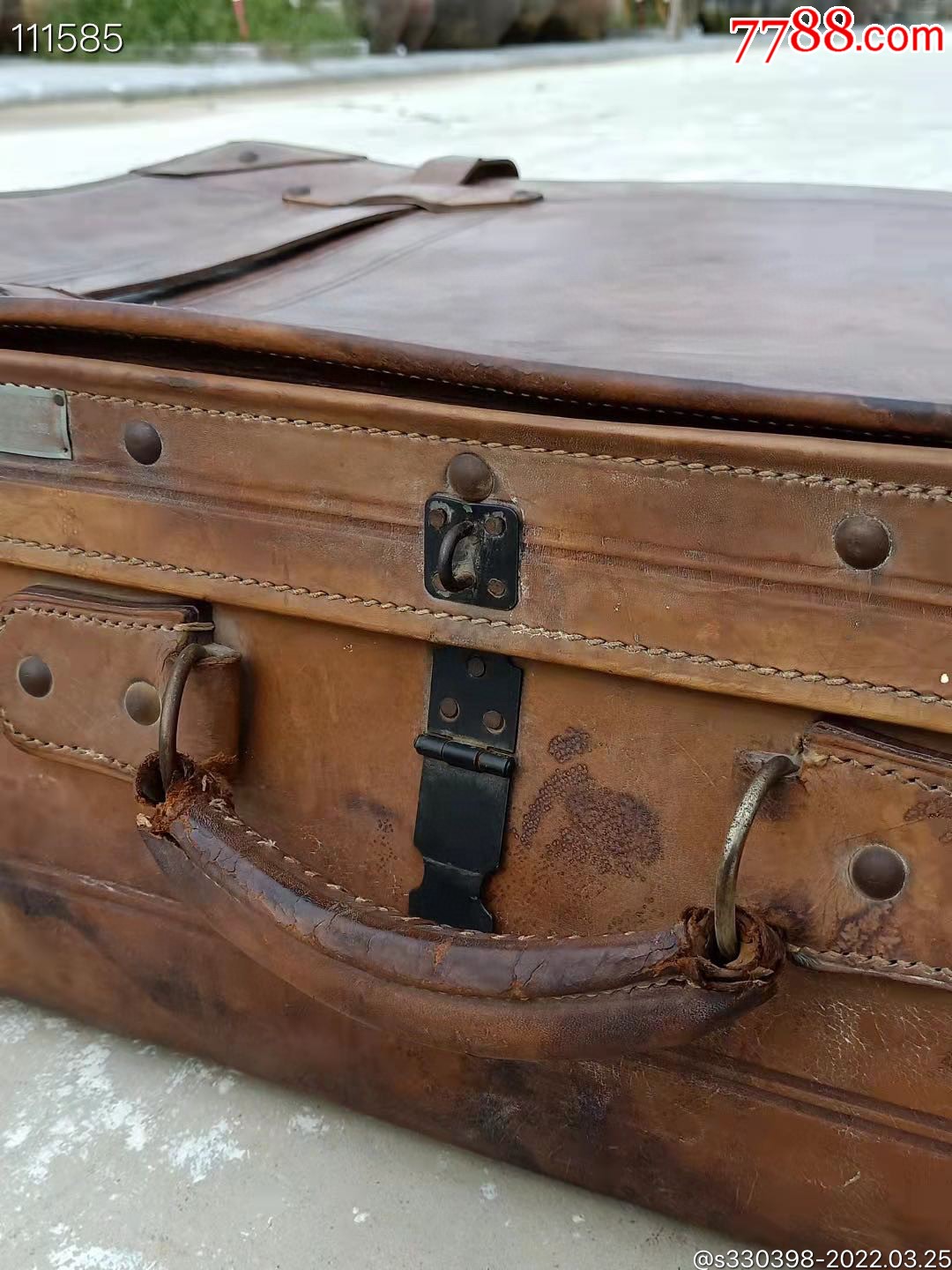 民国时期星火牌老牛皮行李箱提箱采用上等牛皮整皮切割皮质细腻铜钉