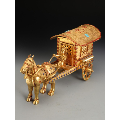  strong>铜鎏金嵌宝辒辌车摆件 /strong>_铜镜