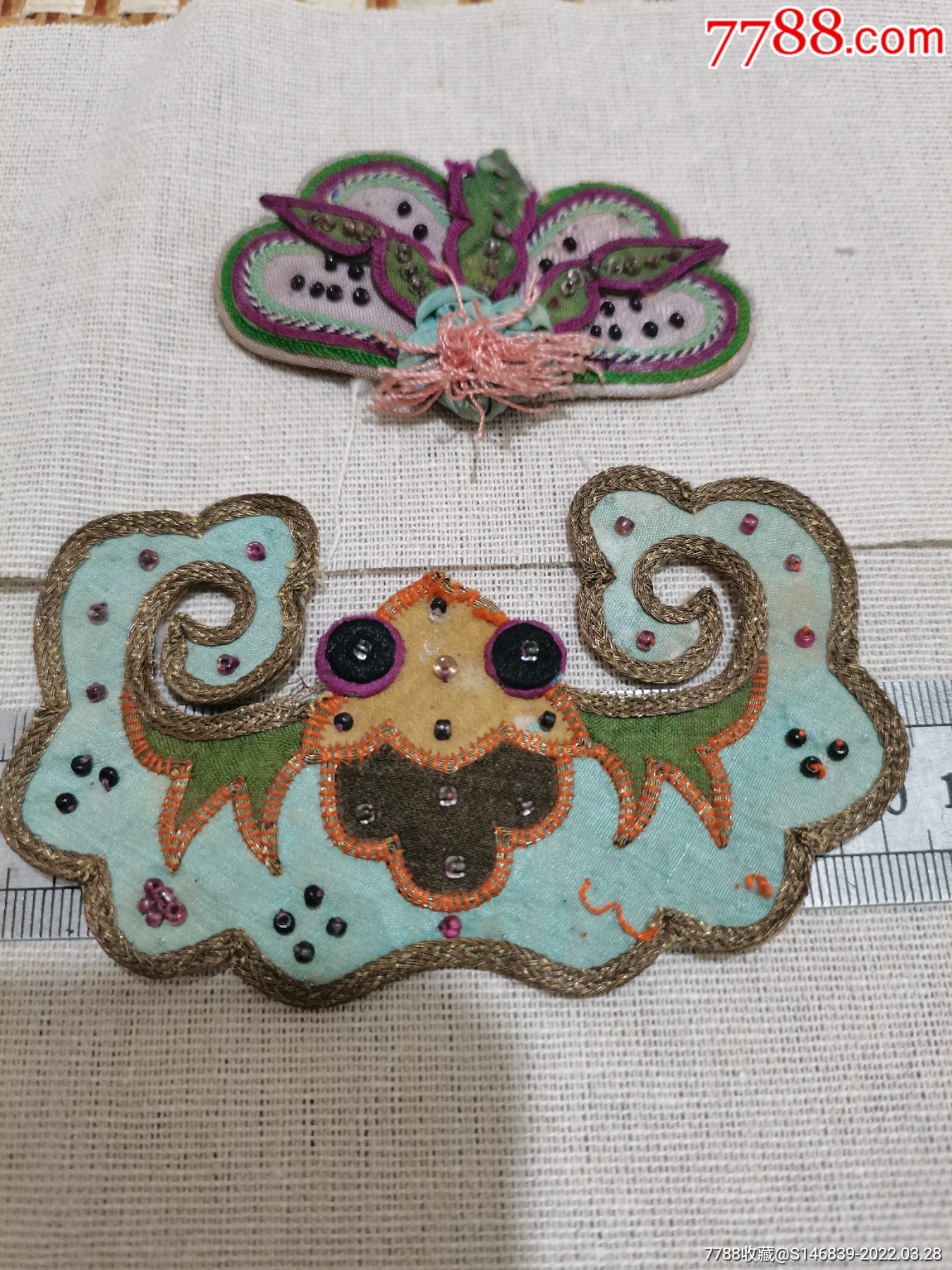 5品99老绣花一对,￥6509.5品99老绣花一对,￥65