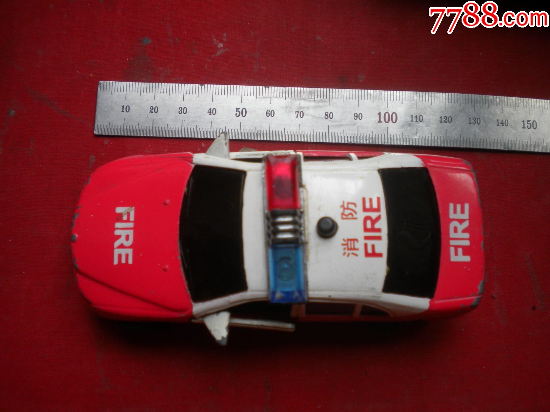 《紅色消防小轎車模型》車門可開，長12厘米寬5厘米，中國制造出品8品，N2919_價格10元【盛京萬泉書店】_第1張_7788收藏__收藏熱線