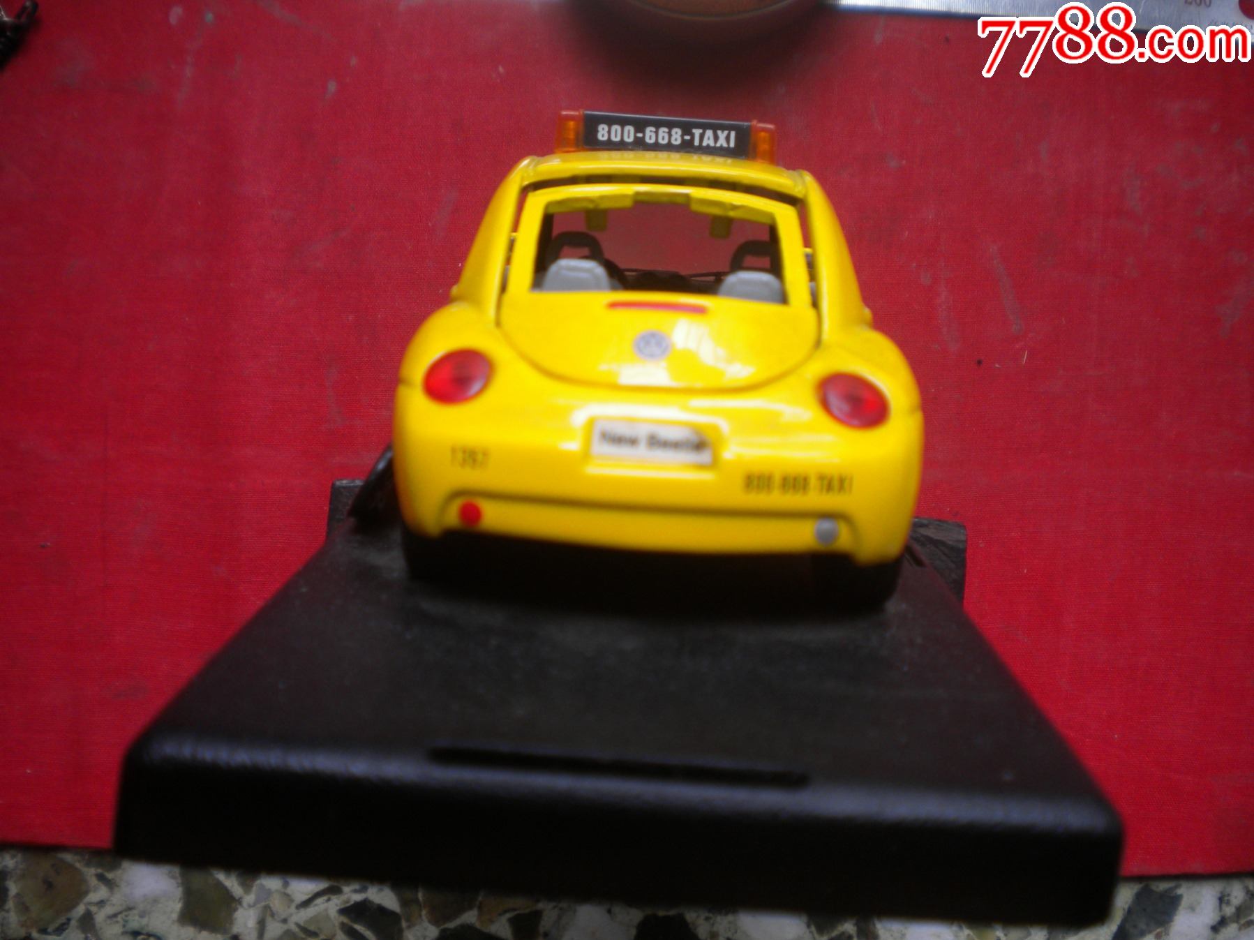《黃色小轎車模型》車門可開帶底座，長12厘米寬5厘米，中國制造出品8品，N292_價(jià)格10元【盛京萬泉書店】_第5張_7788收藏__收藏?zé)峋€
