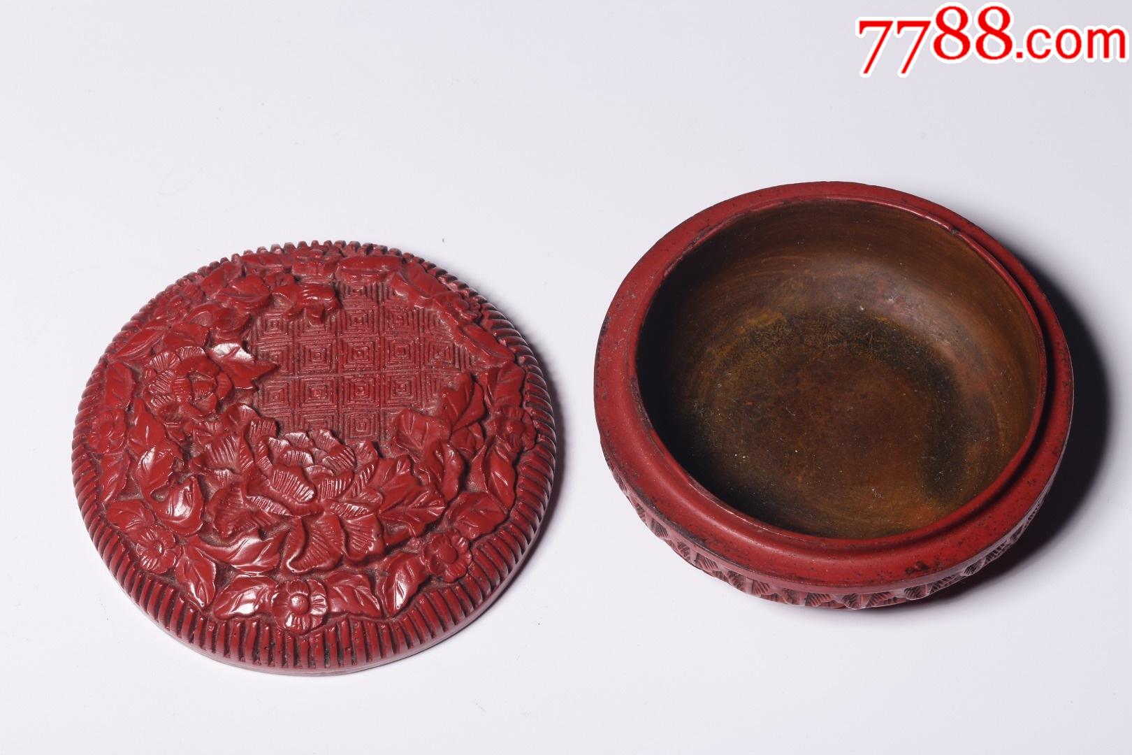 退思堂制剔红花卉纹盖盒