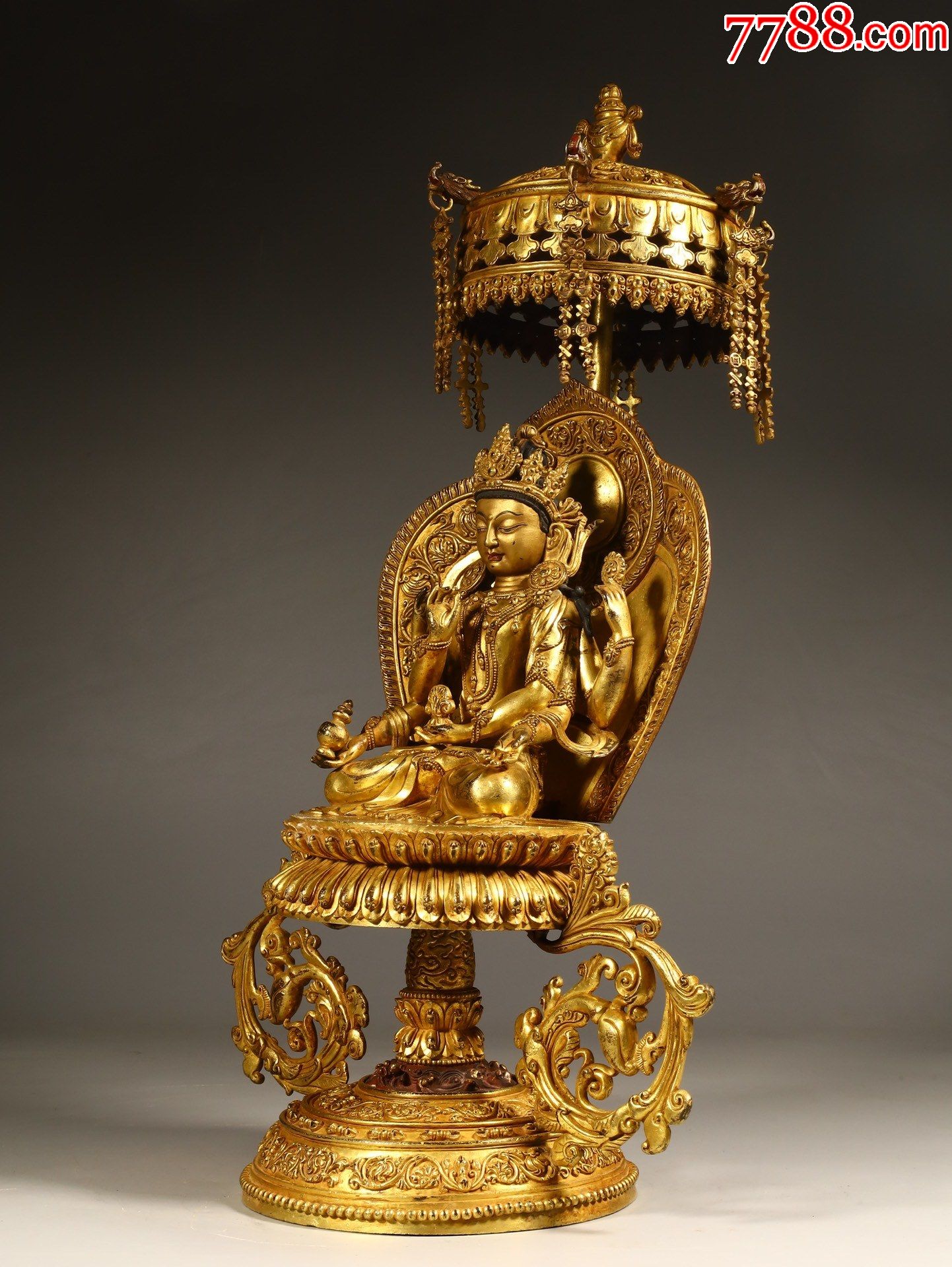 铜鎏金如意轮观音