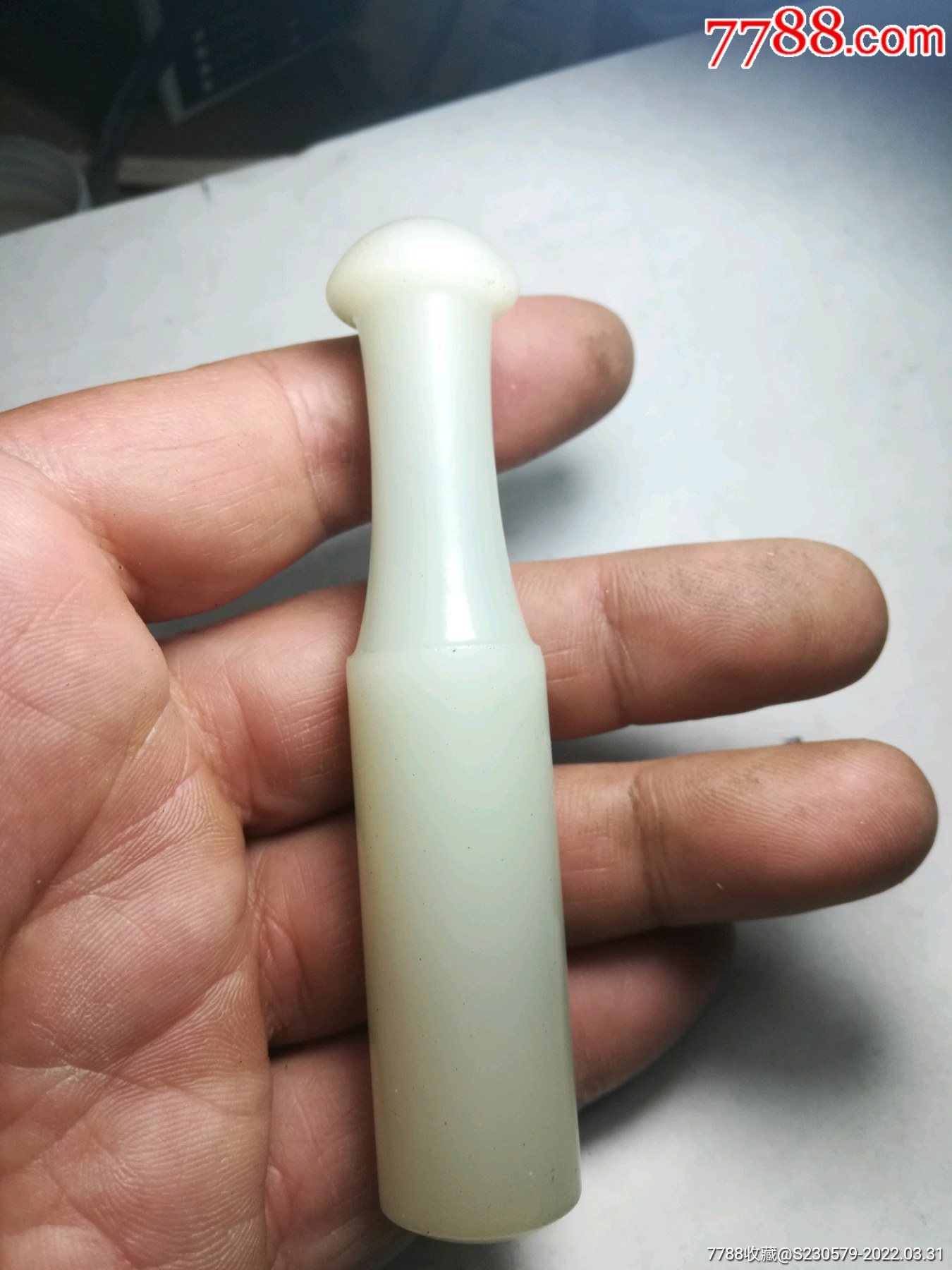 "商品>>>>99大个有机玻璃烟嘴9品￥6099老玉石烟嘴