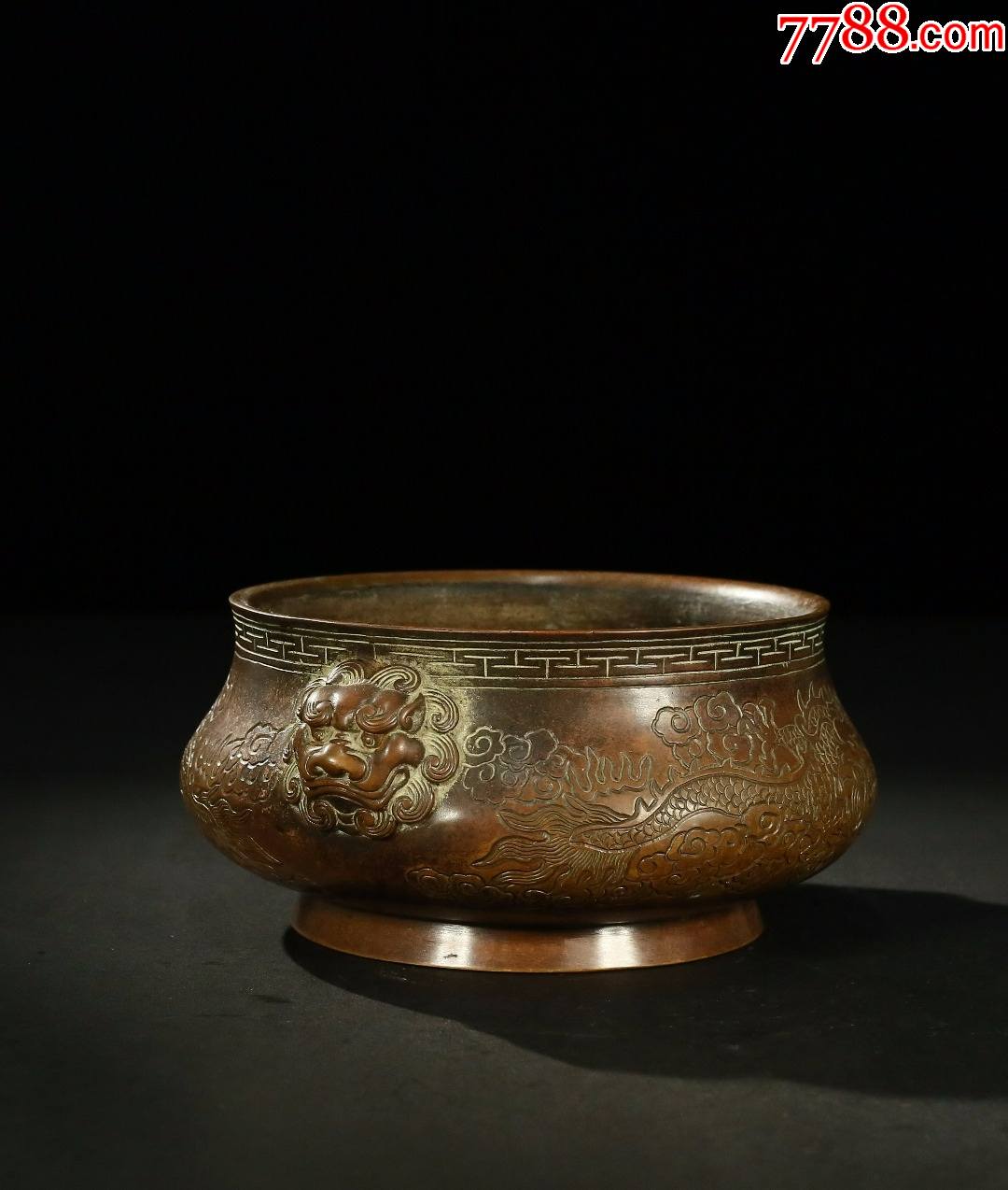 旧藏大明宜德铜胎龙纹双兽耳香炉