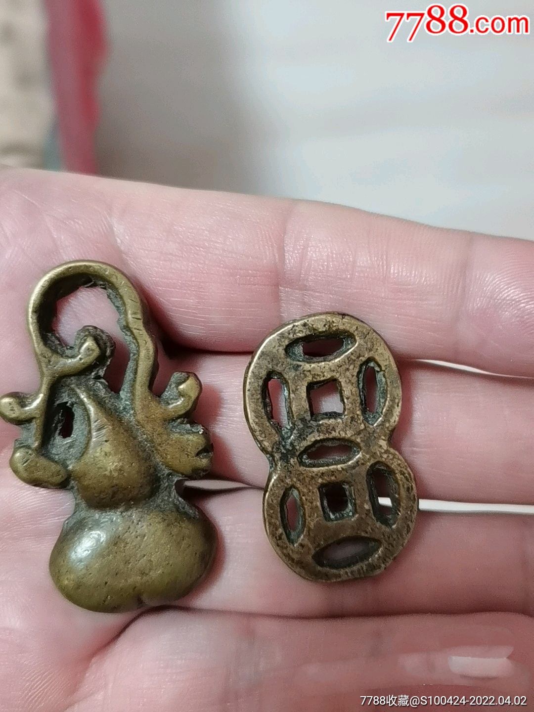 晚清民国连体铜花钱和葫芦挂件各一个2枚合售_价格280元_第1张_7788