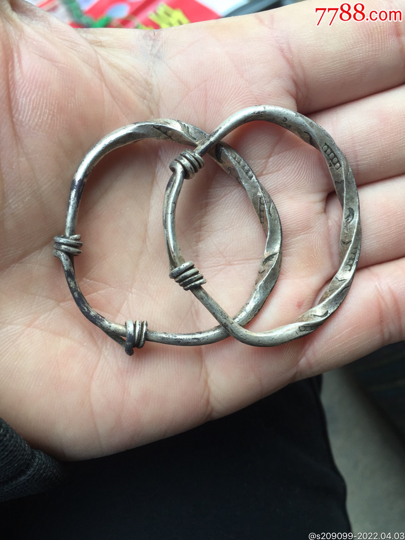 小孩银手镯一对