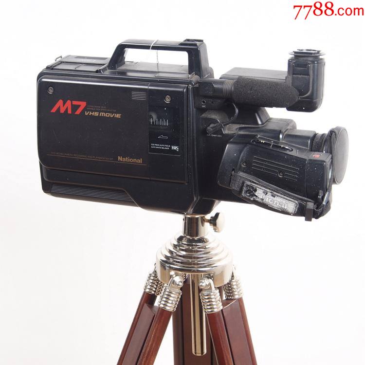 二手90年代老式摄影机vhsm7摄像机实木三脚架电影道具装饰摆件