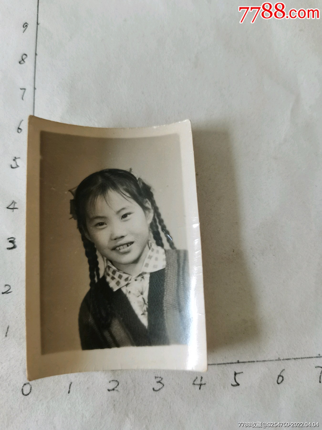 梳辫子的小女孩-老照片-7788商城__七七八八商品交易平台(7788.com)