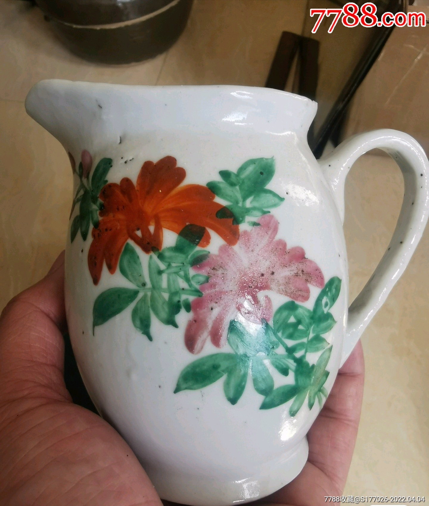 民国粉彩公道杯奶杯花浇漱口杯三个