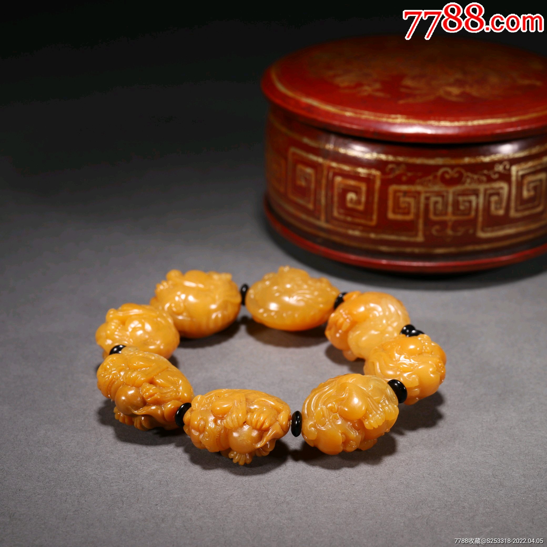 田黄石瑞兽戏珠手串a21s68f