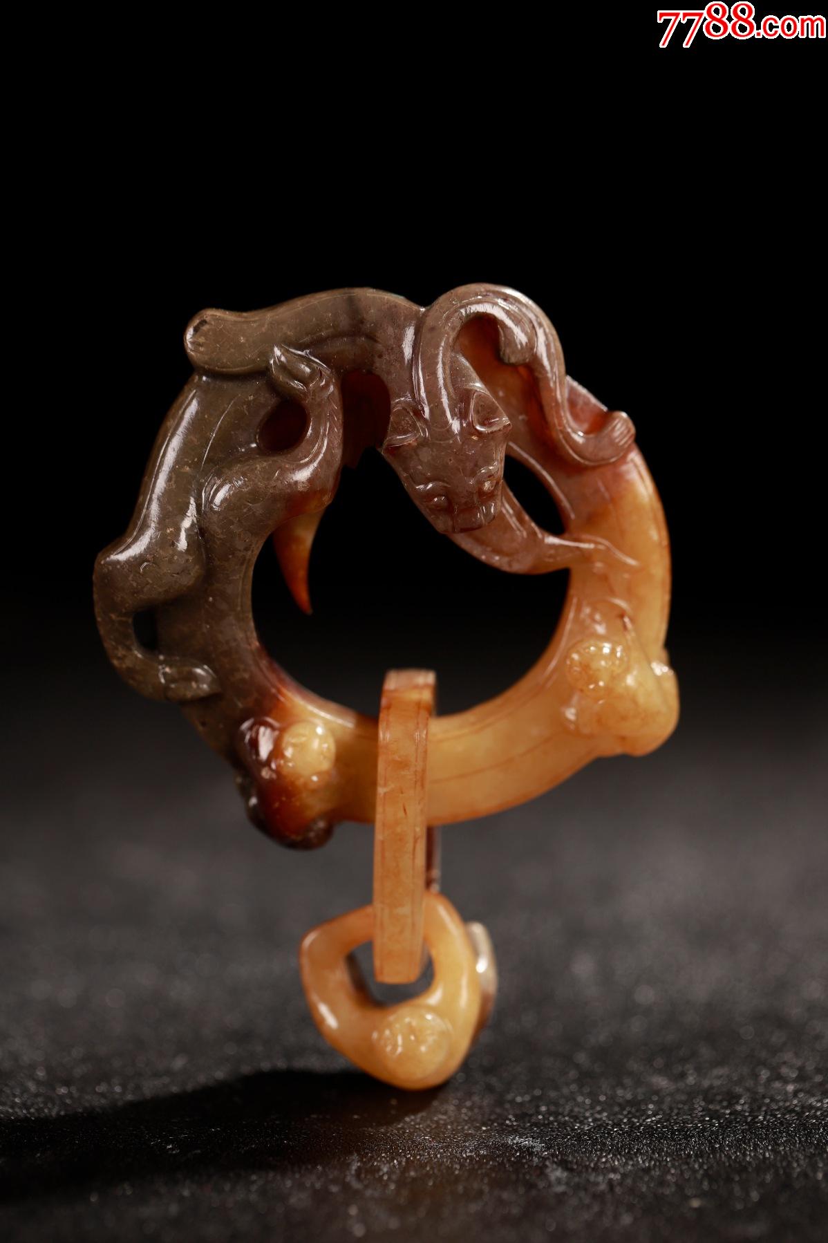 和田玉望子成龙玉佩a104s38f