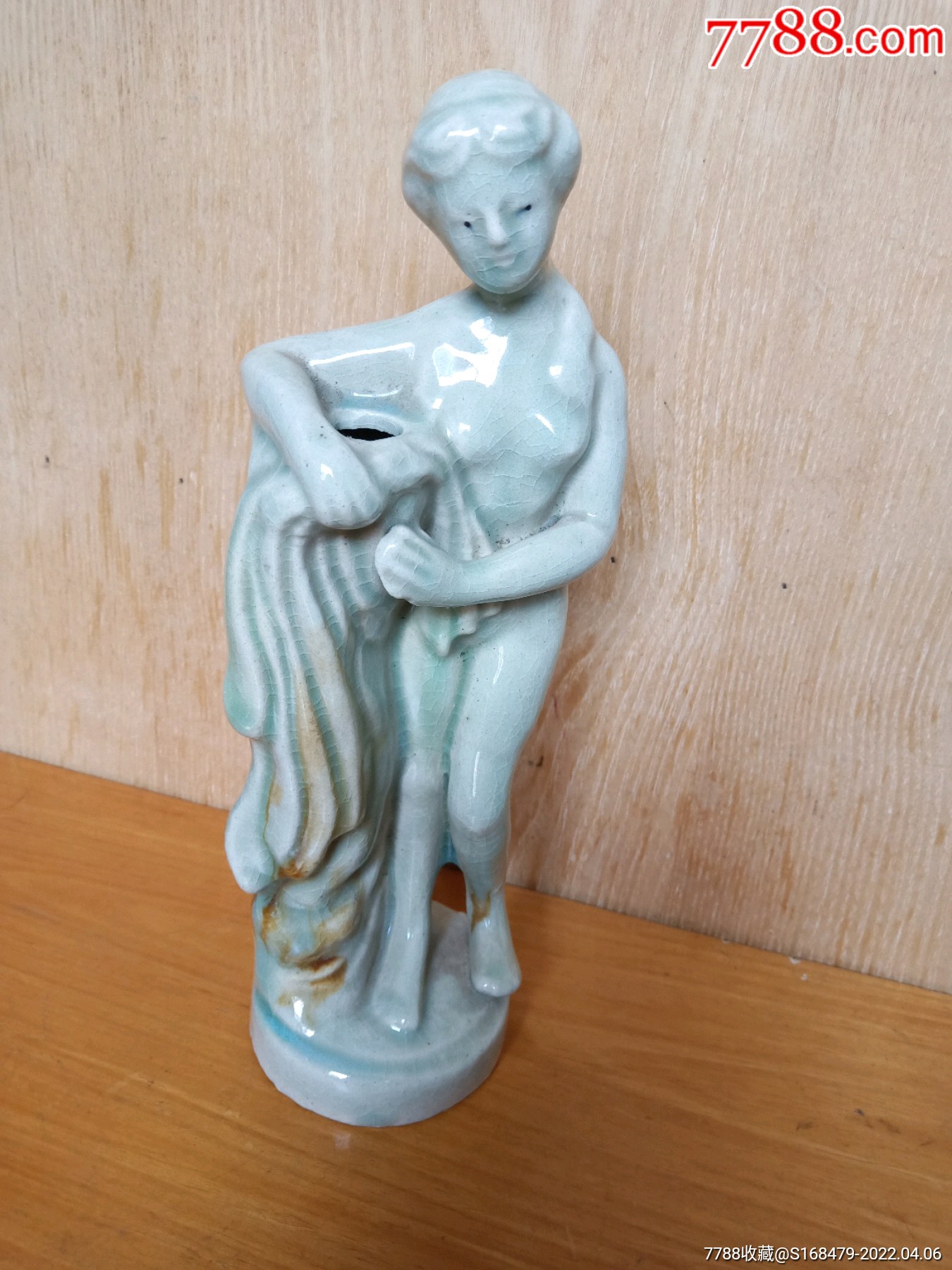 80年的青瓷美女雕塑花插