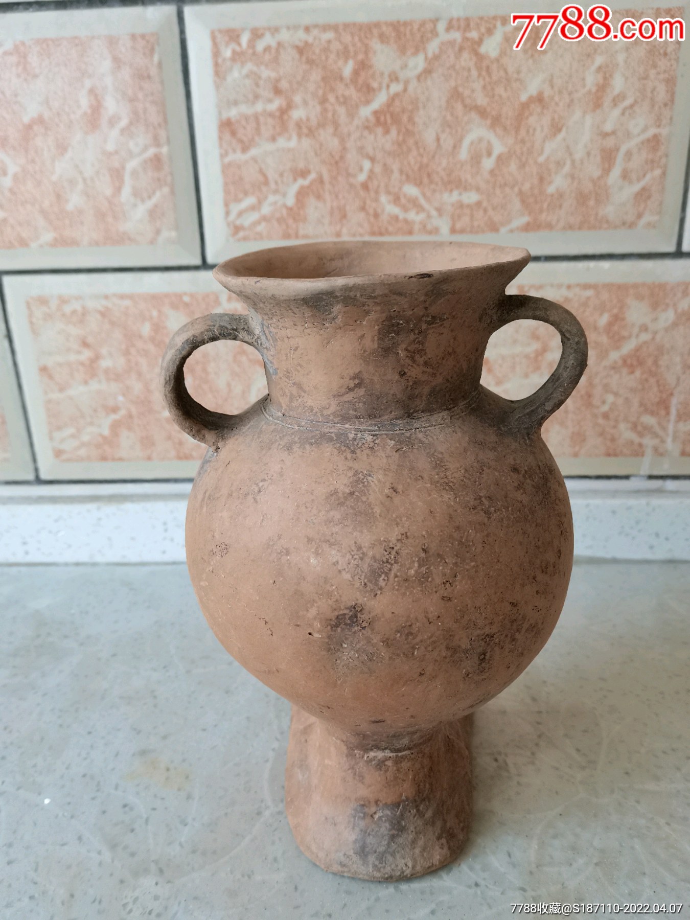 明代红陶罐9品￥12099明代红陶双耳罐9品￥18099宋代红陶点釉执壶
