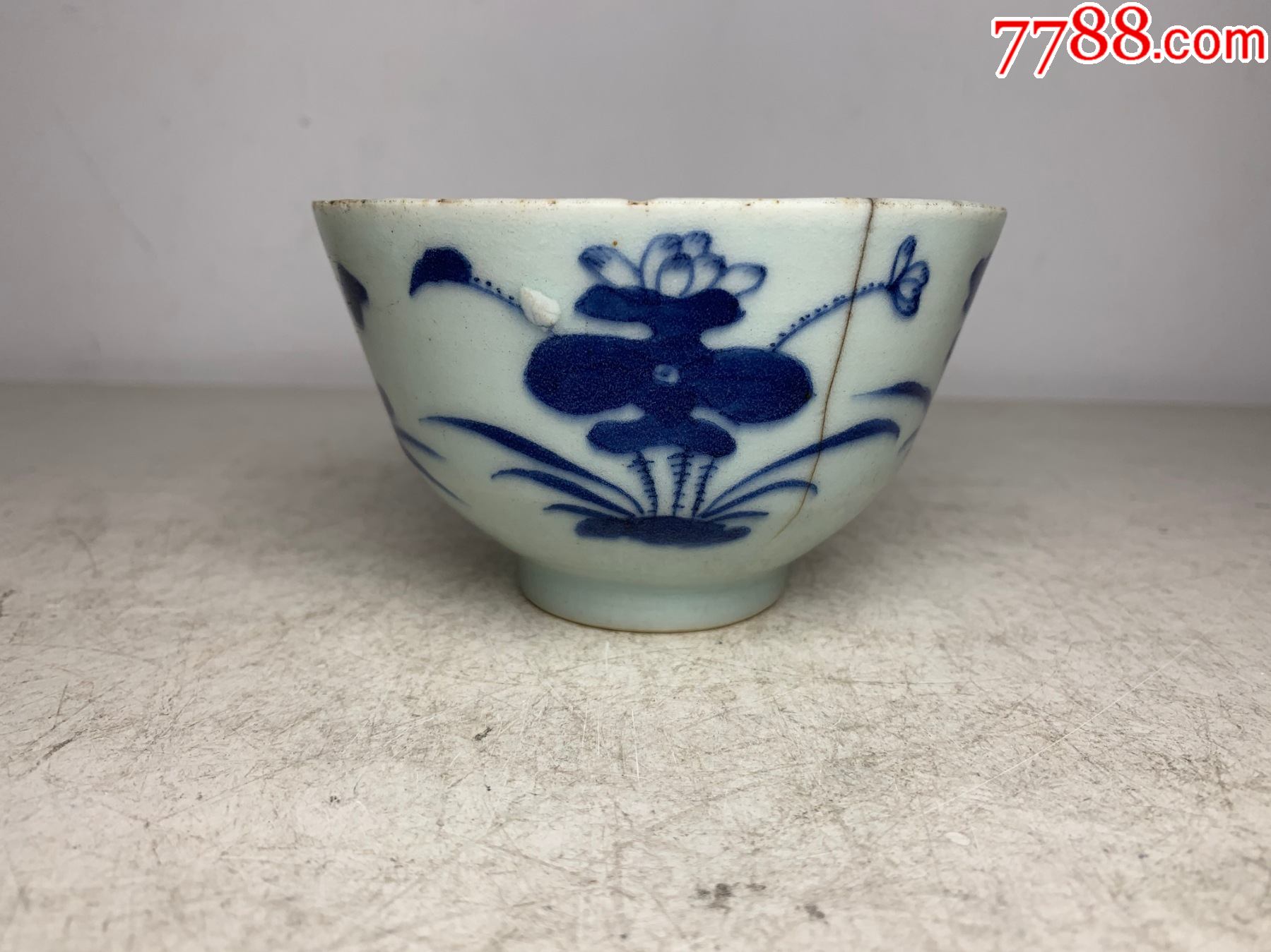 清中晚期嘉道青花四季花大号茶杯