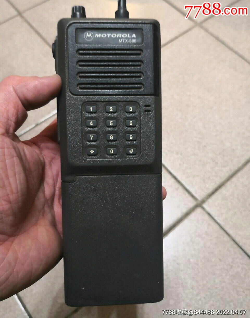 0浏览量:备注:如图所示,机头好的电池没电简介:年代不详,其他对讲机