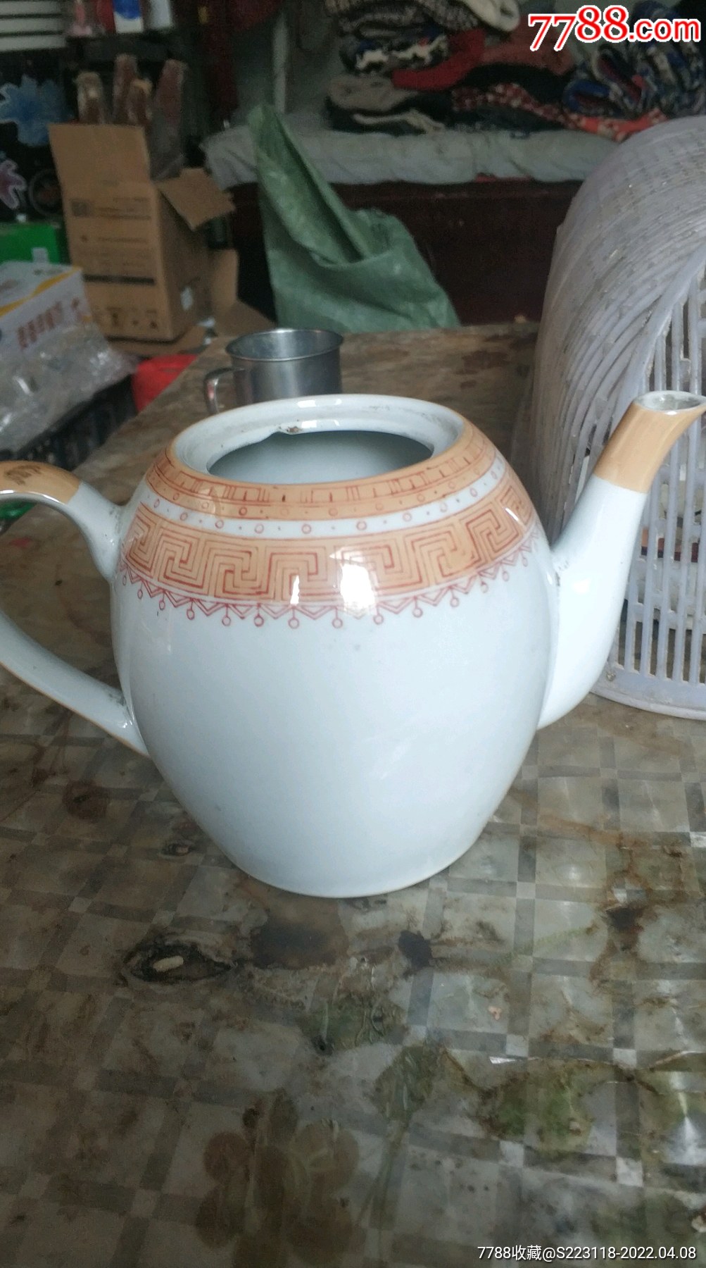 老醴陵彩绘瓷茶壶一个