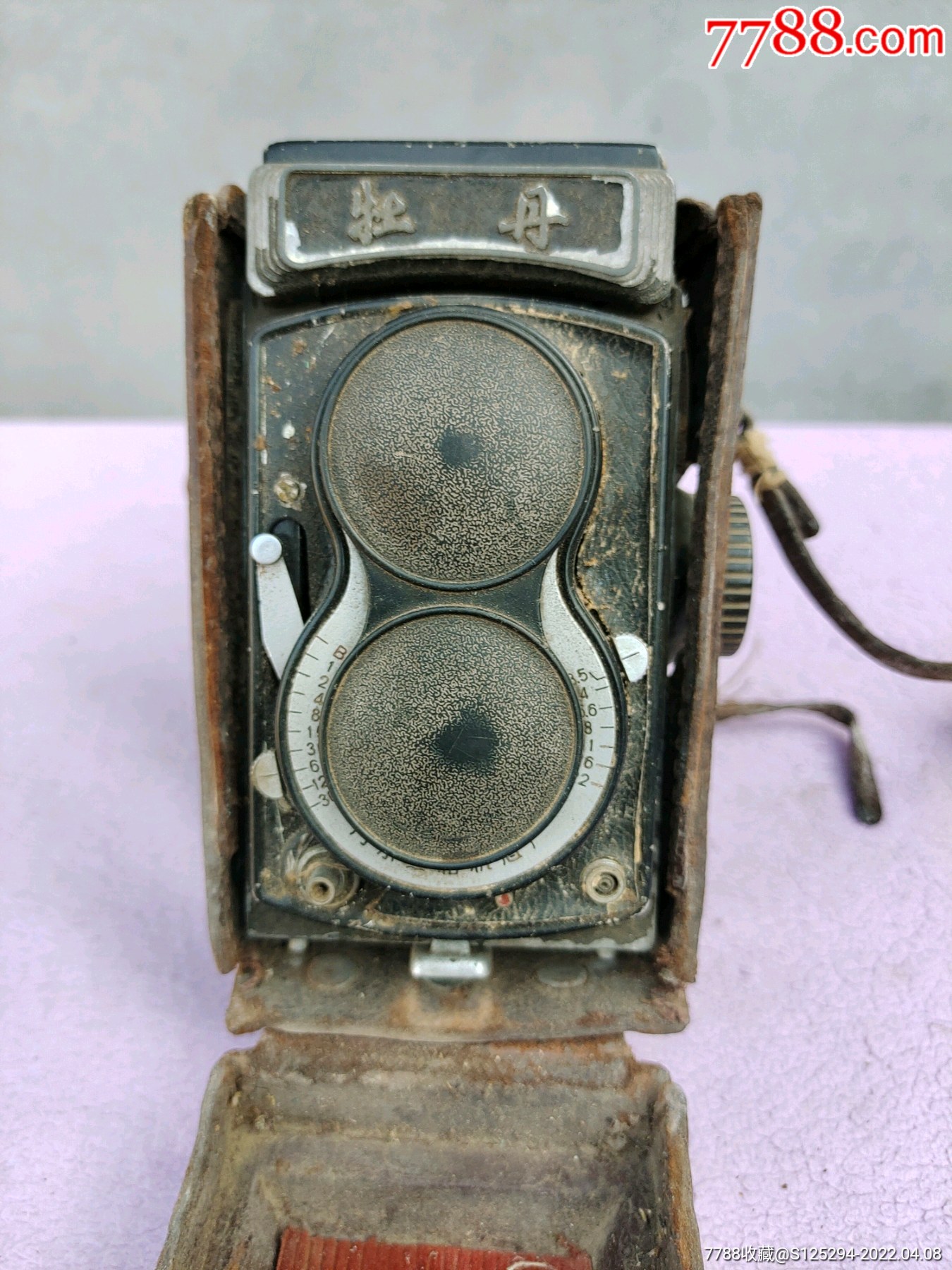 老牡丹牌照相机一个,品相还可以,原套,低价处理_双反相机_第1张_7788