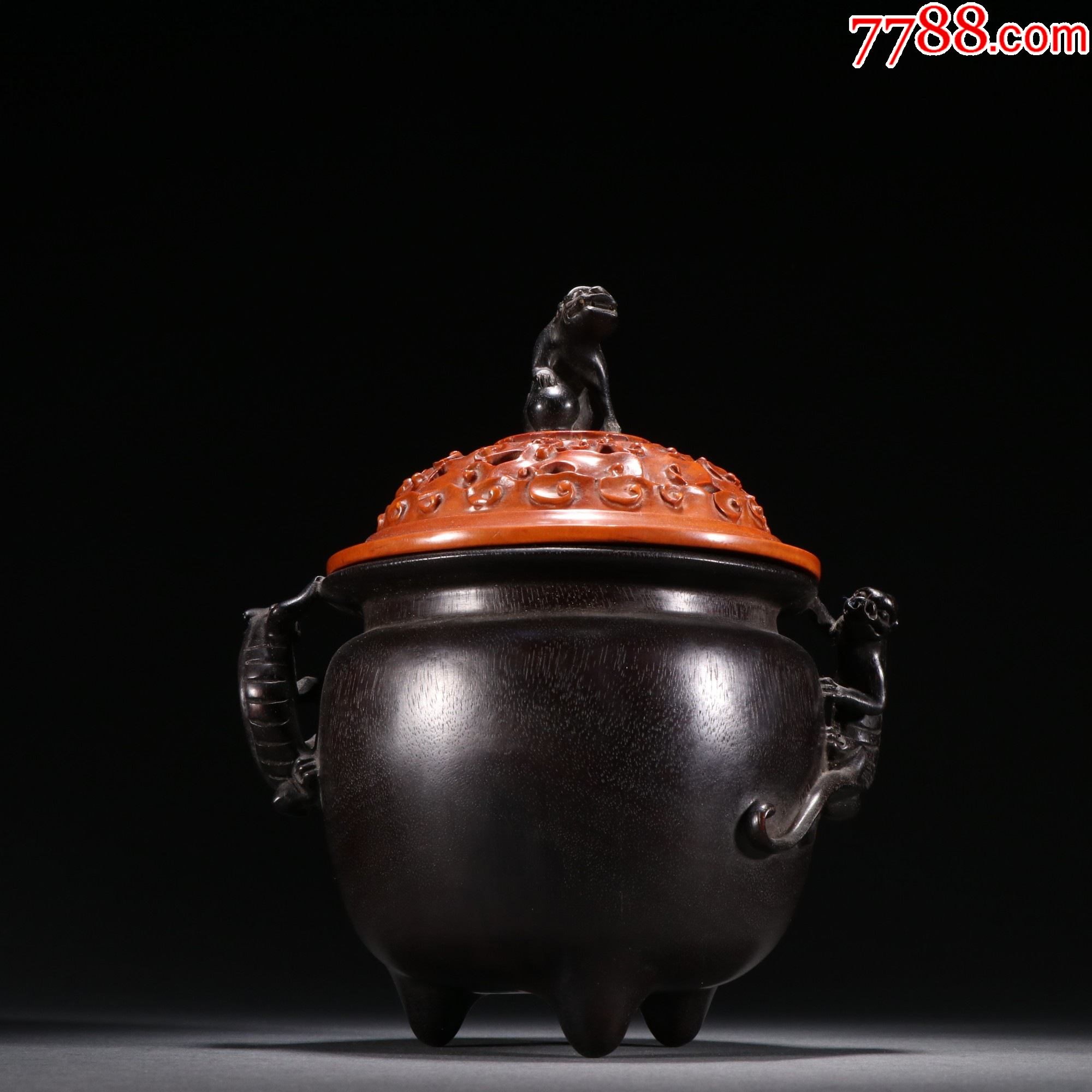 小叶紫檀配黄杨木炉盖香薰炉._价格14000元_第1张_7788收藏__收藏热线