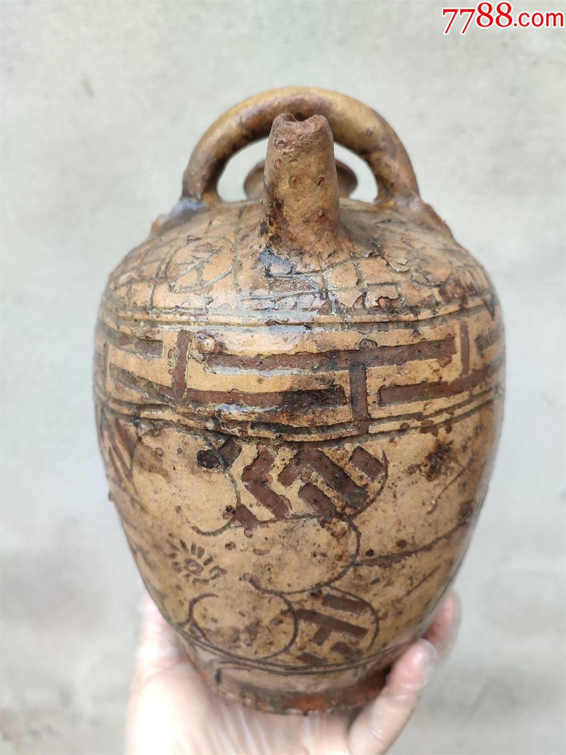马口窑陶器酒壶提梁两边都有小磕其余的地方没有磕没有冲线高27厘米