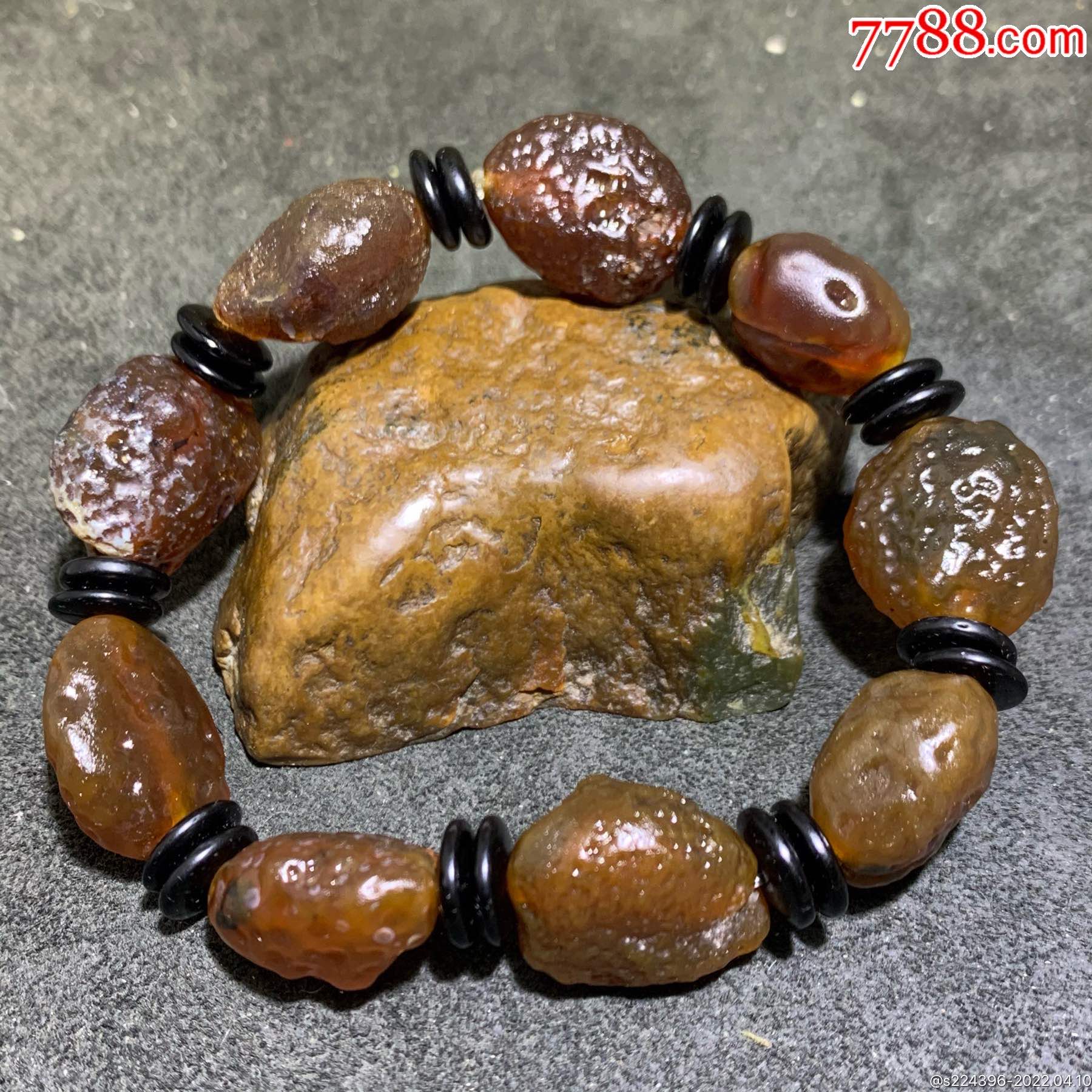 放一条福利精美天然戈壁酒红色玛瑙原石手串一条