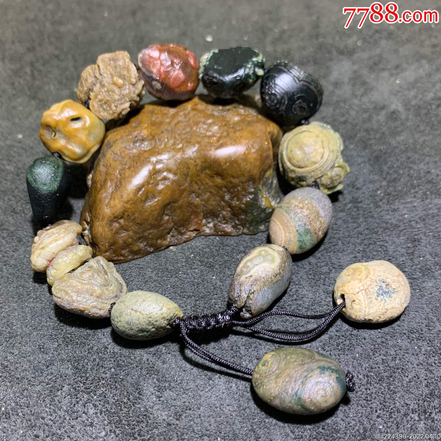 精美外蒙眼石手工编织手串一条!_风砺石/戈壁石_第7张_7788纸艺