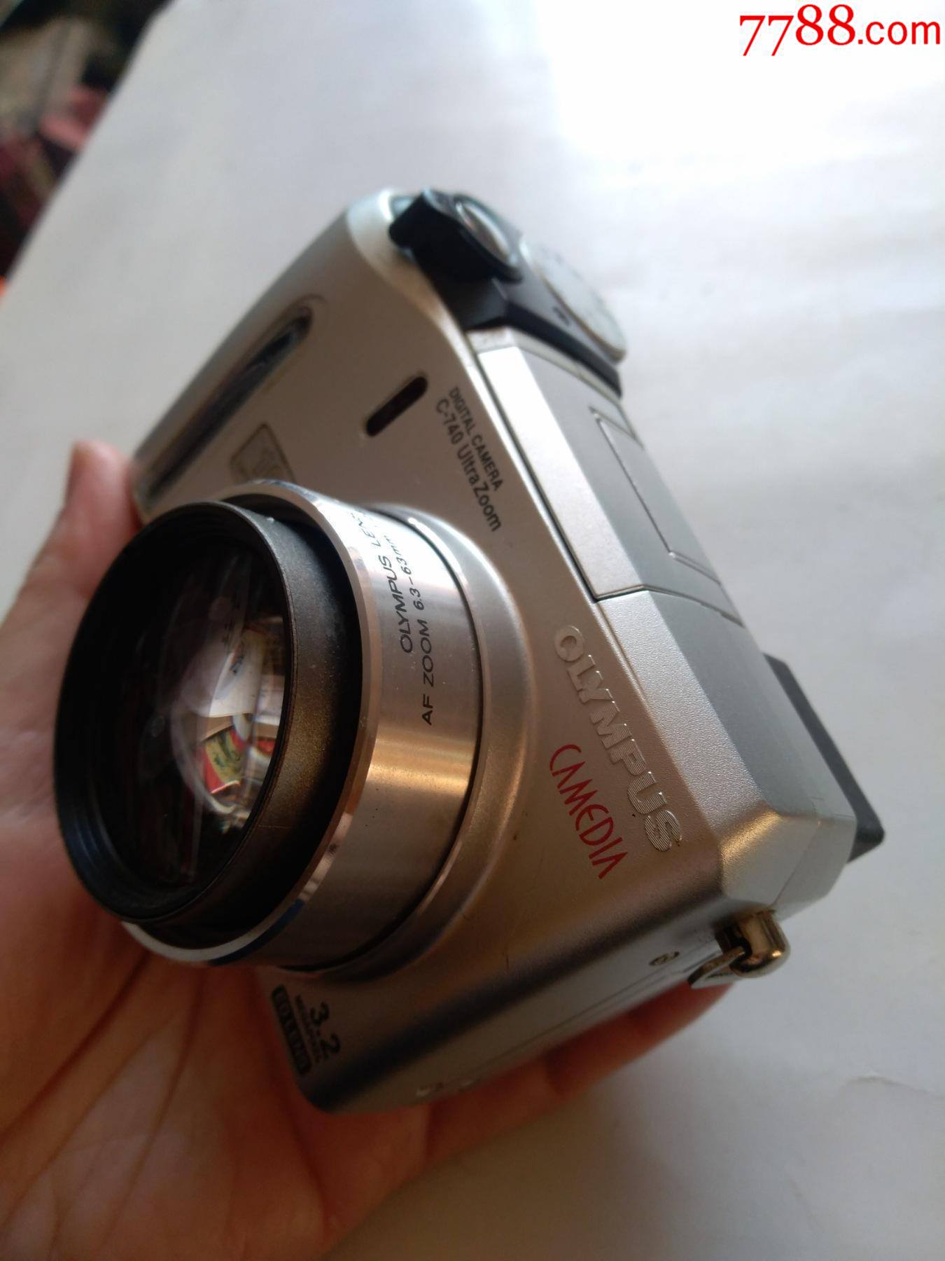 经典奥林巴斯c740早期电子取景大镜头数码机带内存卡少见点图可放大