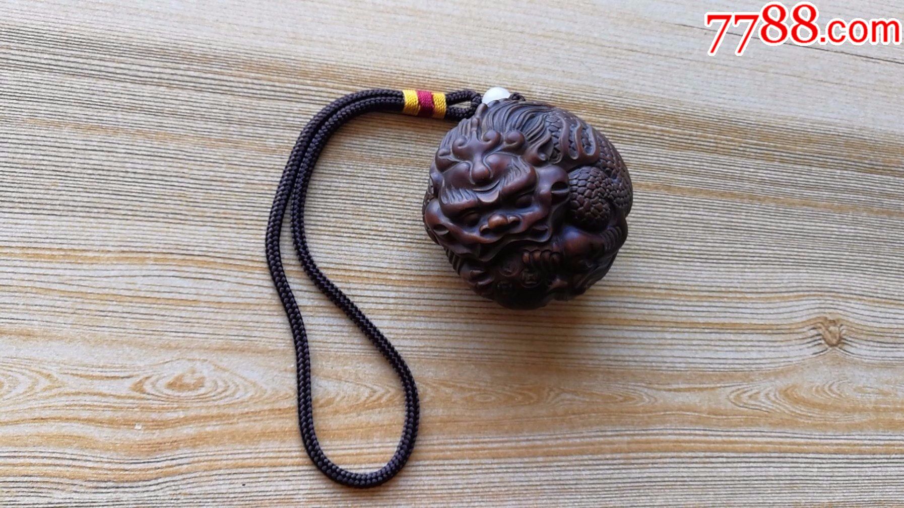 红酸枝貔貅手把件