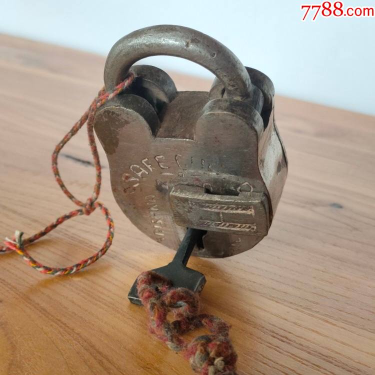 怀旧古董复古仿古老式铜锁带钥匙可用民俗装饰摆件铜器老物件礼品