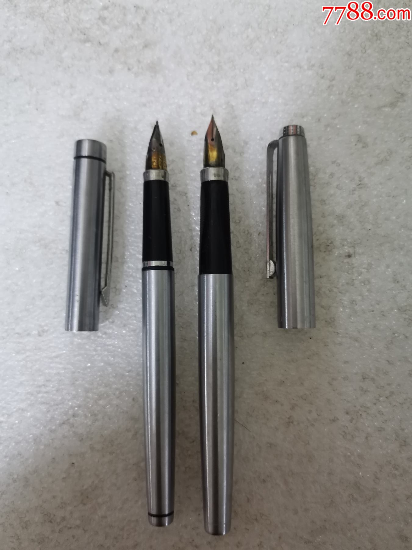 永生钢笔2支