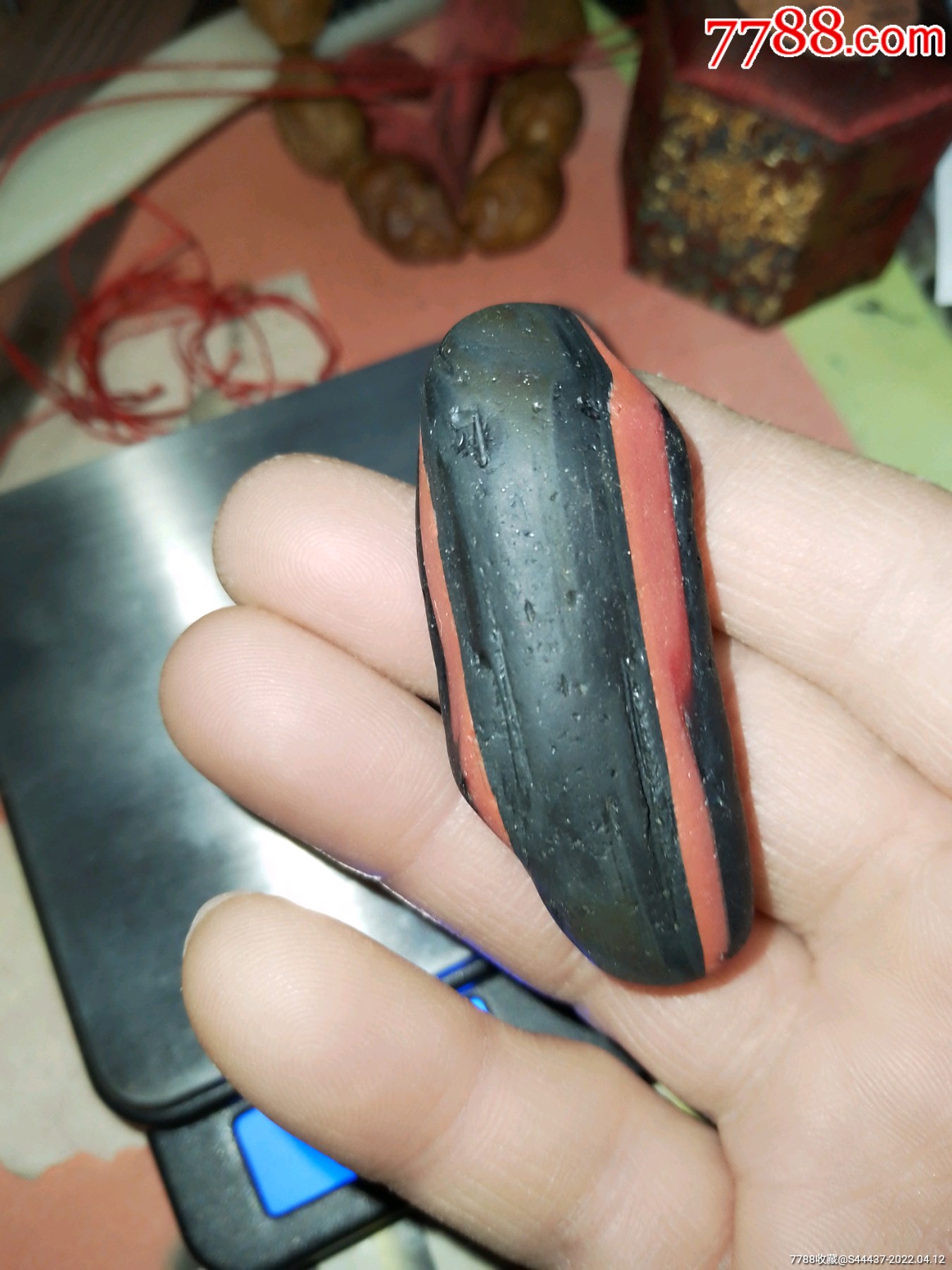 玻璃陨石宝石级