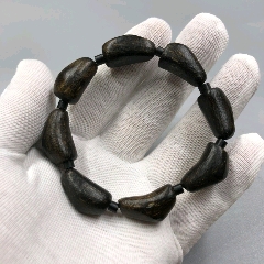 黑奇楠沉香手串